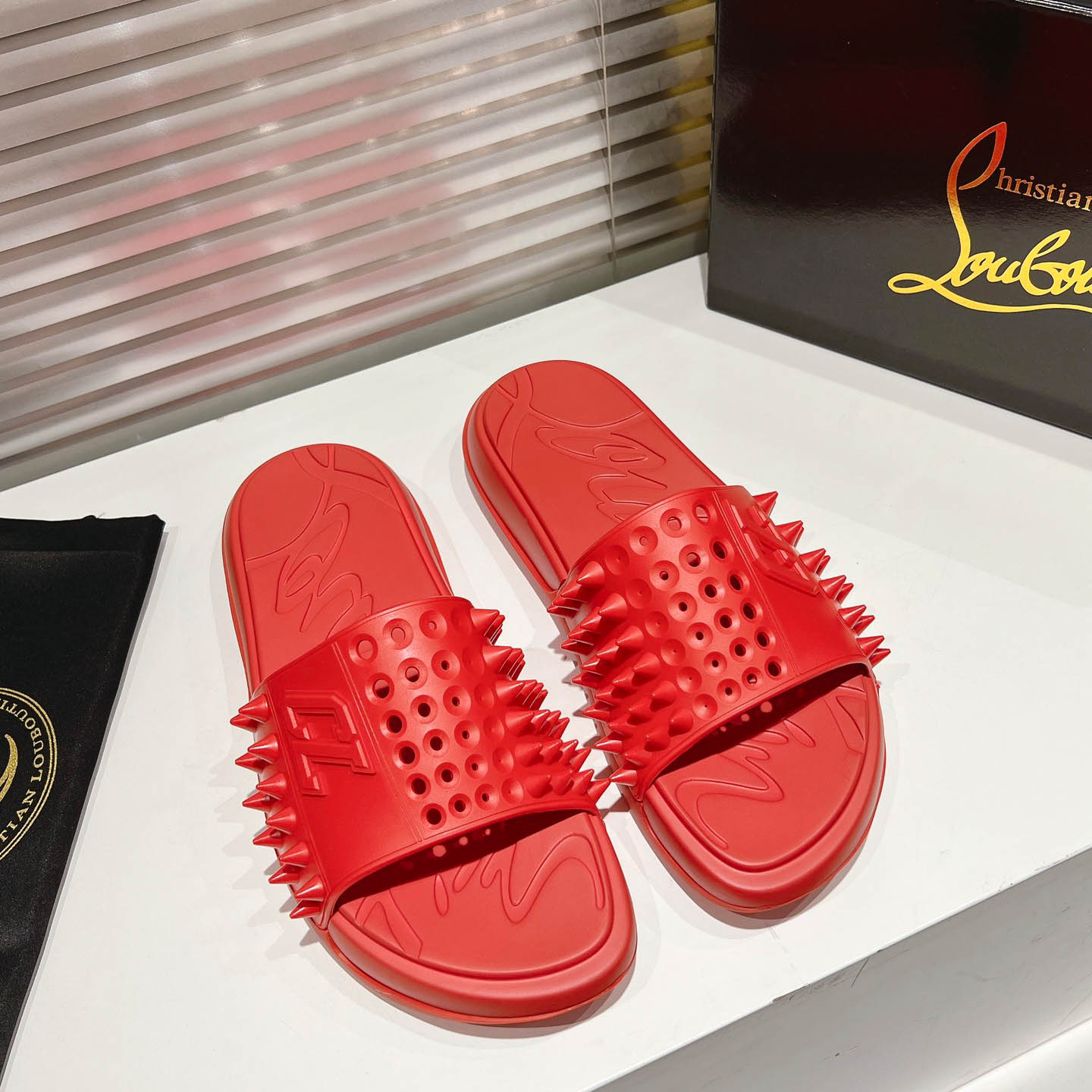 Christian Louboutin Take It Easy Sandals - DopestKickz