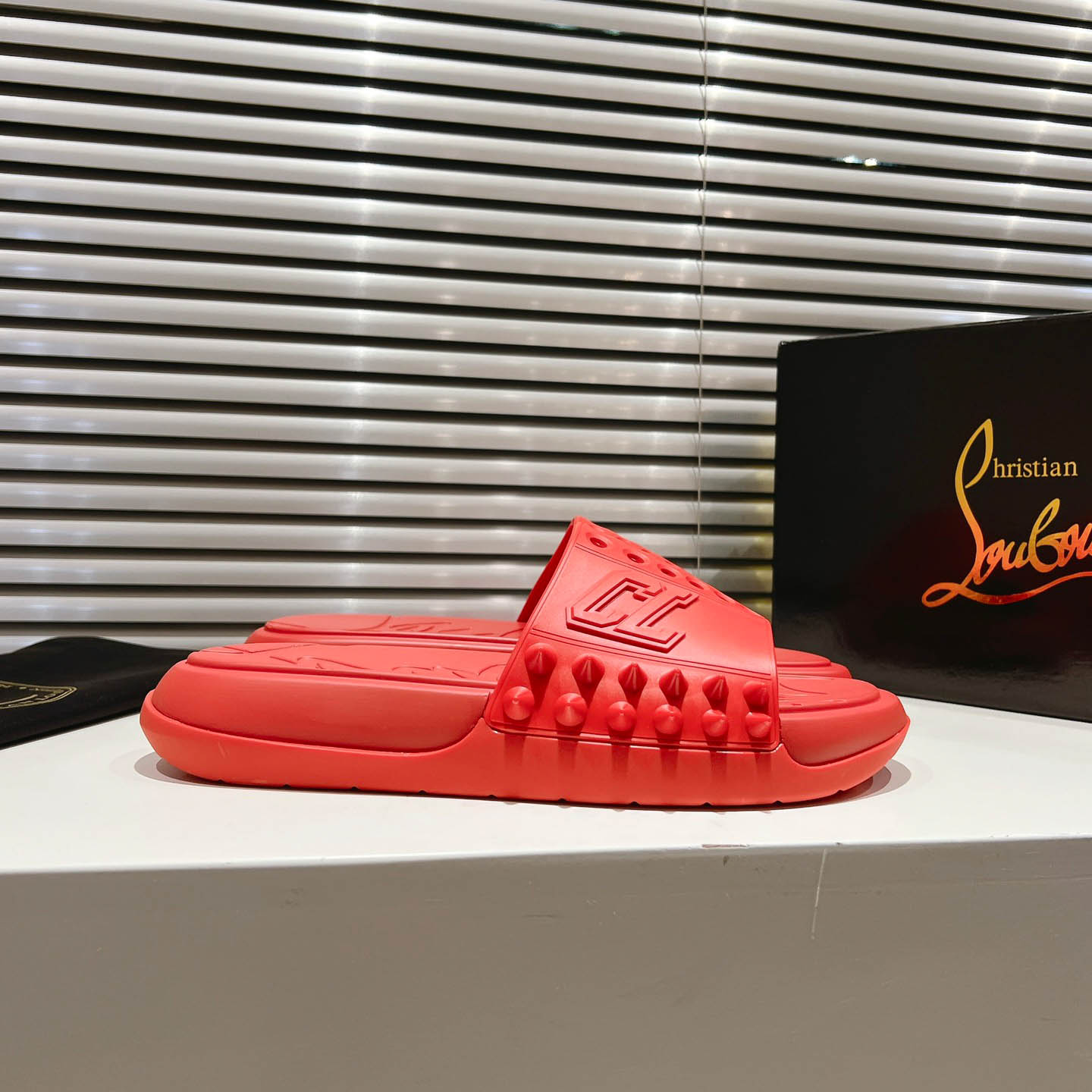 Christian Louboutin Take It Easy Sandals - DopestKickz