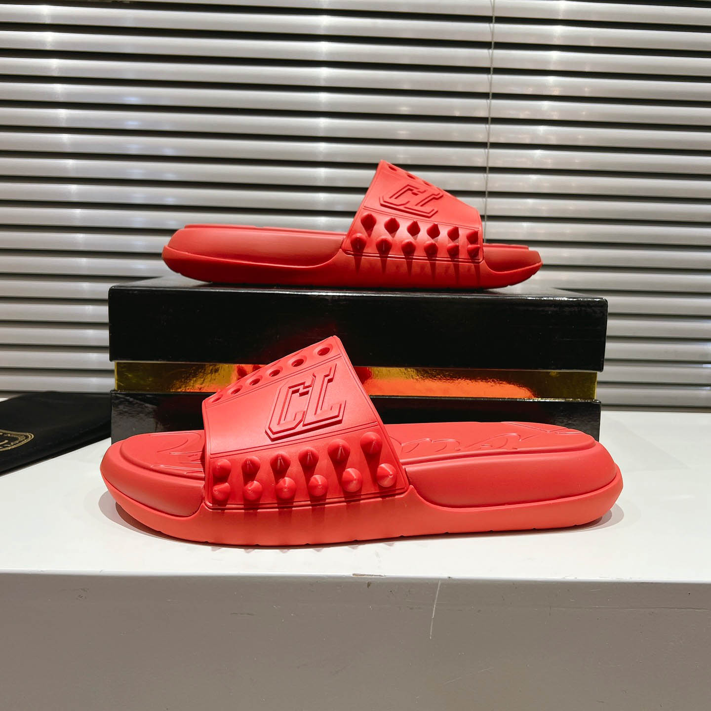 Christian Louboutin Take It Easy Sandals - DopestKickz