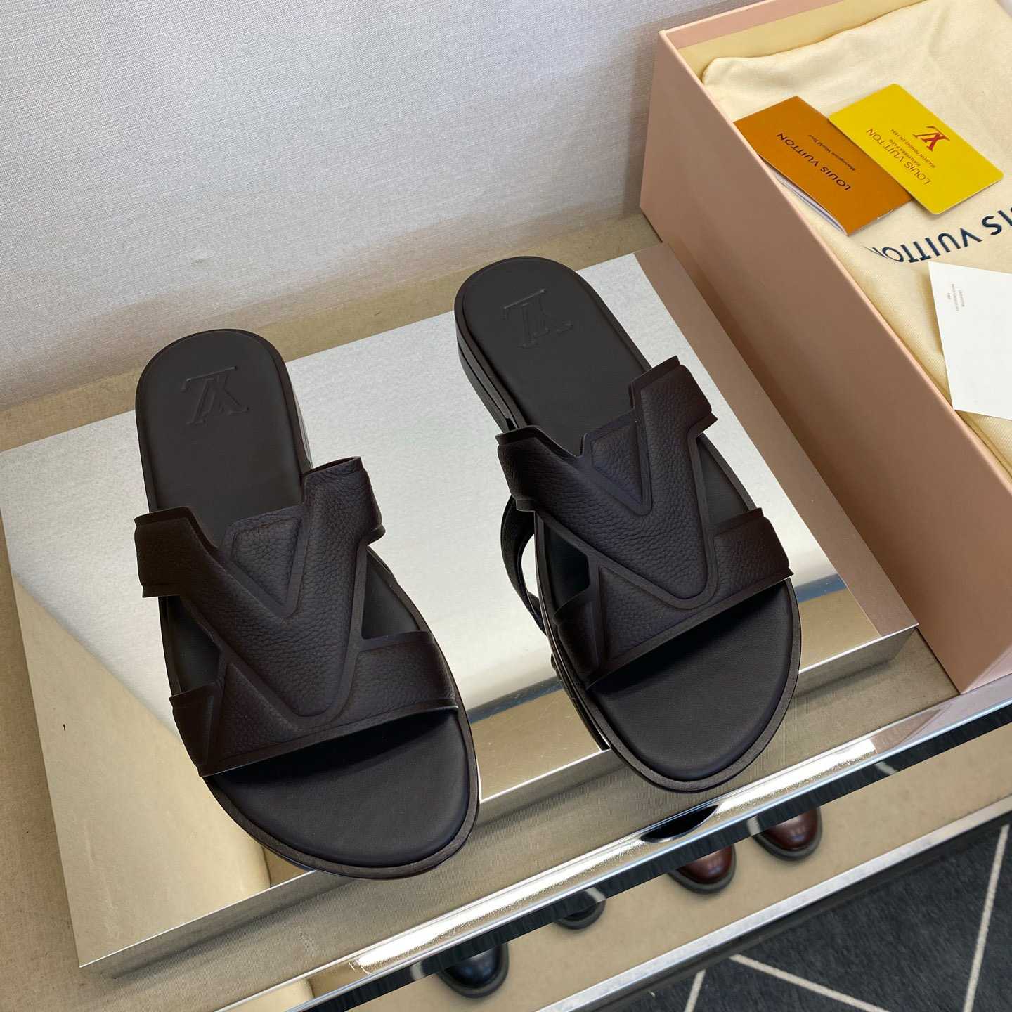 Louis Vuitton LV Oasis Mule    - DopestKickz