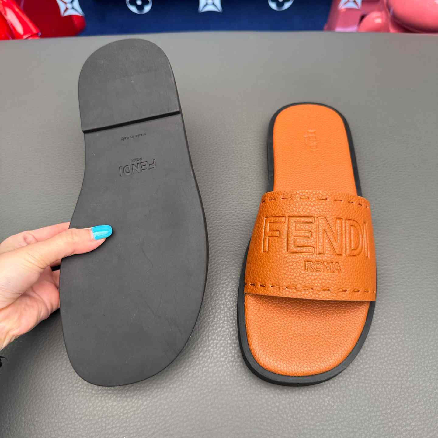 Fendi Roma Embossed-Logo Leather Sandals - DopestKickz