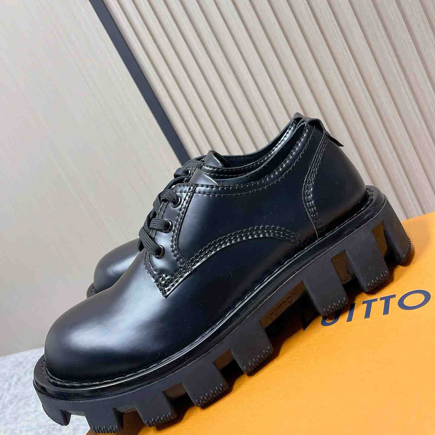 Louis Vuitton LV Checker Derby 1ACWSU - DopestKickz