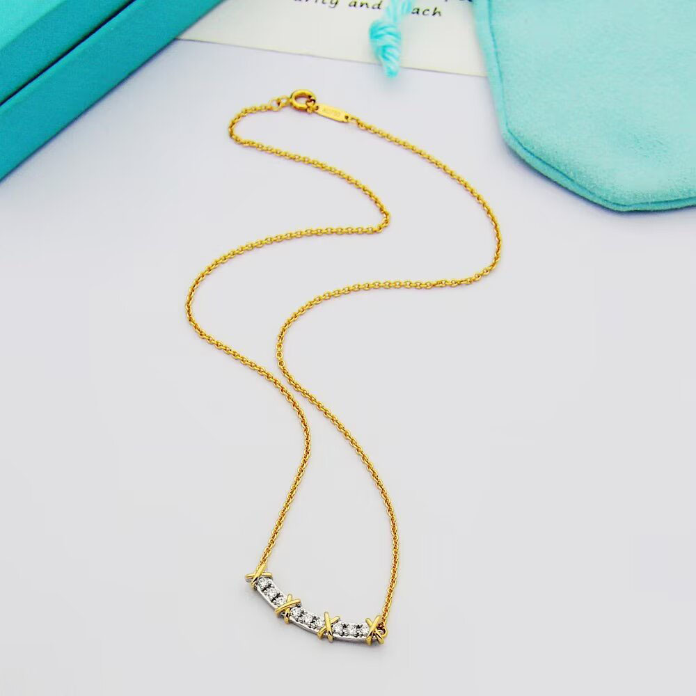 Tiffany Sixteen Stone - DopestKickz