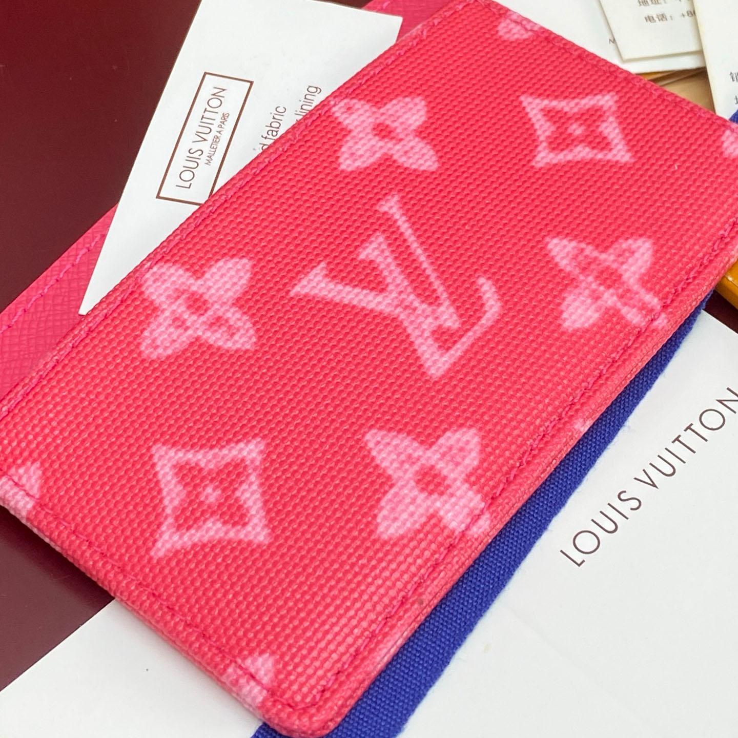 Louis Vuitton Card Holder M27754 - DopestKickz