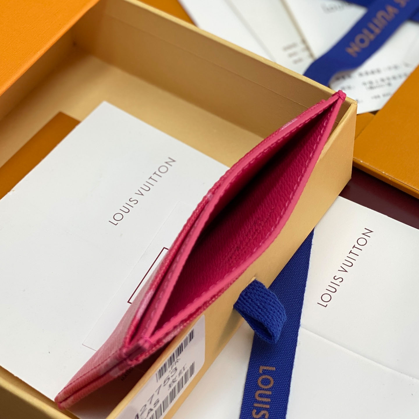 Louis Vuitton Card Holder M27754 - DopestKickz