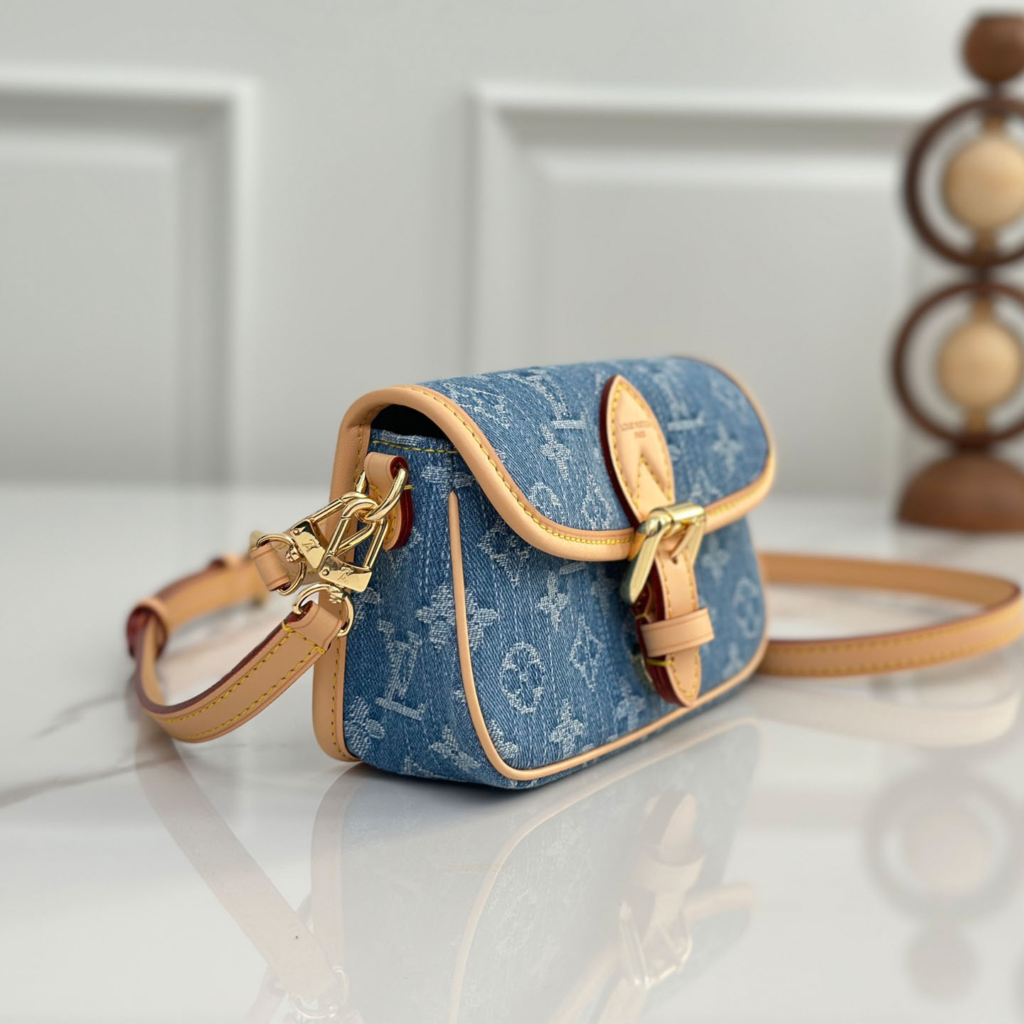 Louis Vuitton Nano Diane   M27700 - DopestKickz