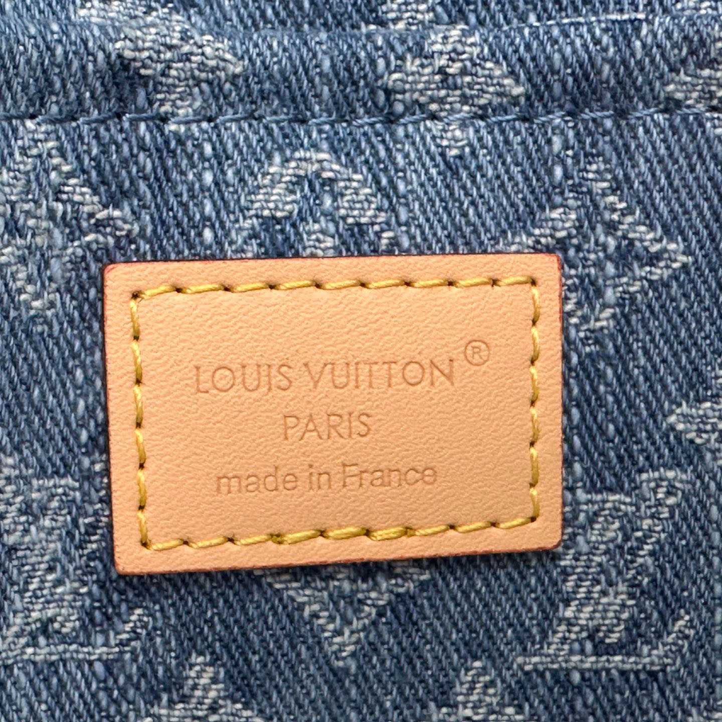 Louis Vuitton Nano Diane   M27700 - DopestKickz