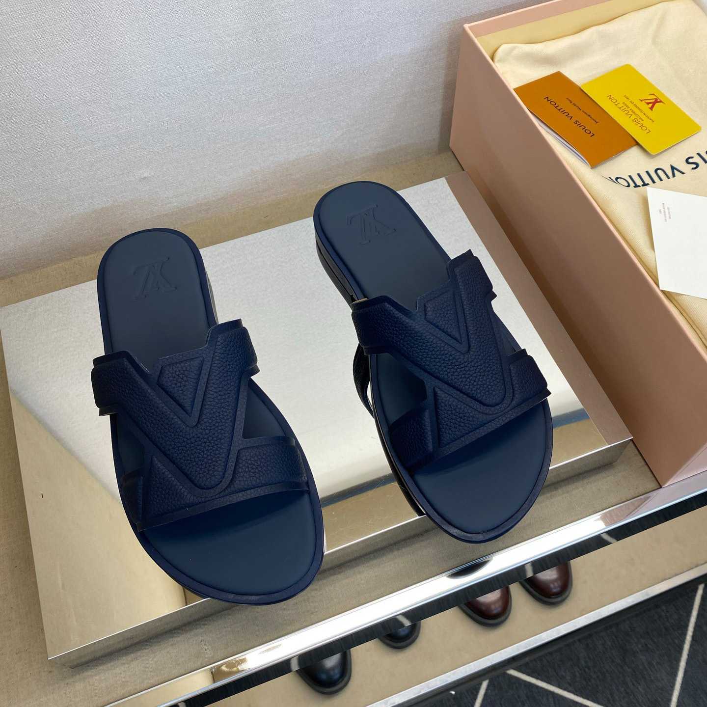 Louis Vuitton LV Oasis Mule    - DopestKickz