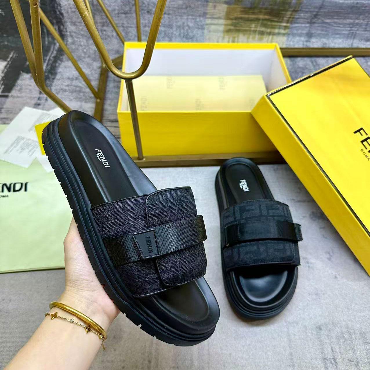 Fendi Chunky Slides - DopestKickz