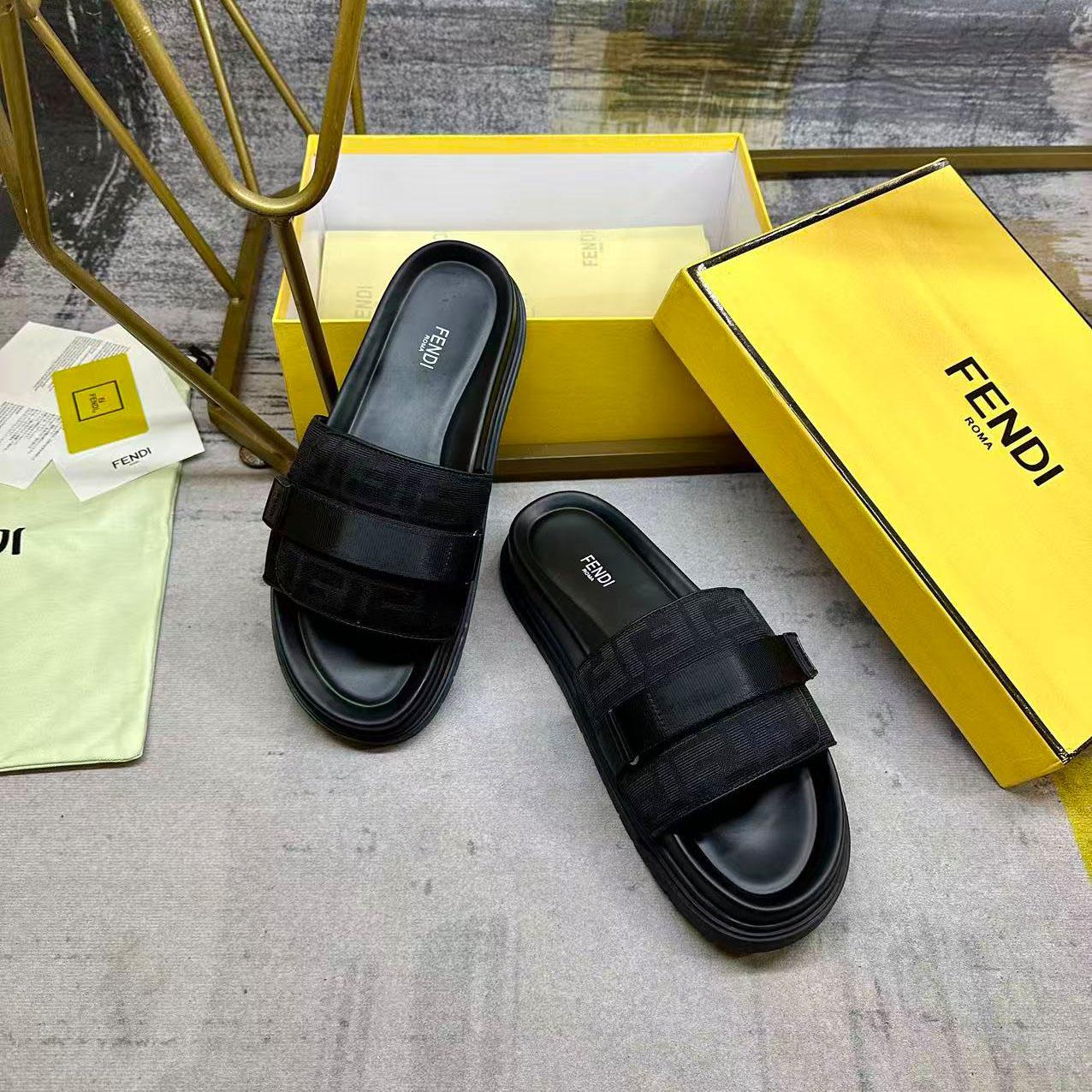 Fendi Chunky Slides - DopestKickz