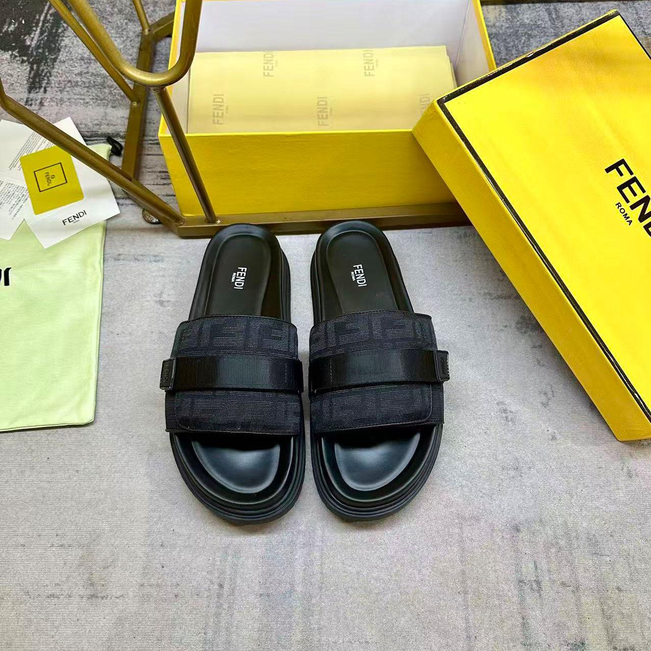 Fendi Chunky Slides - DopestKickz
