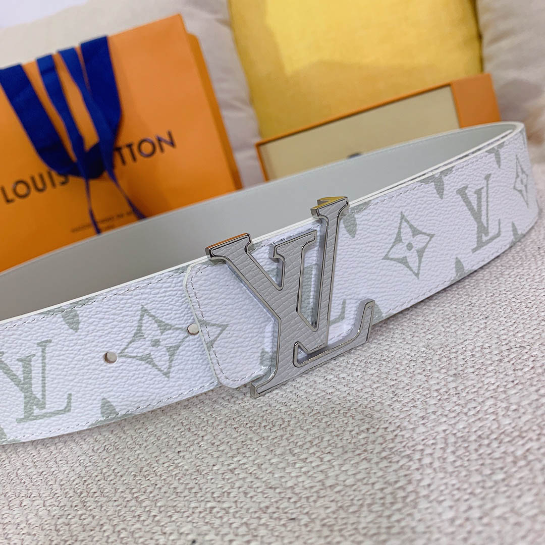 Louis Vuitton LV Initiales 40mm Reversible Belt M0713T - DopestKickz
