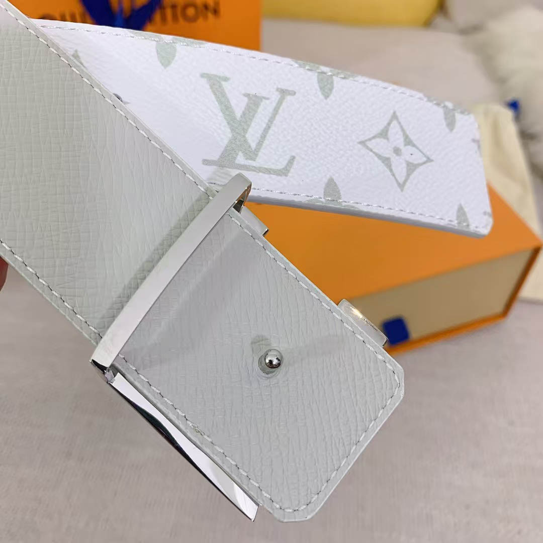 Louis Vuitton LV Initiales 40mm Reversible Belt M0713T - DopestKickz