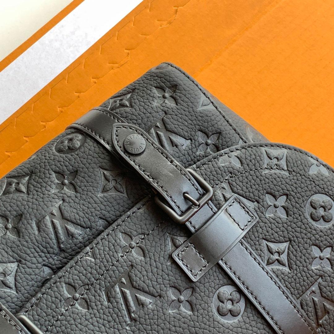 Louis Vuitton Christopher Messenger M28324 - DopestKickz