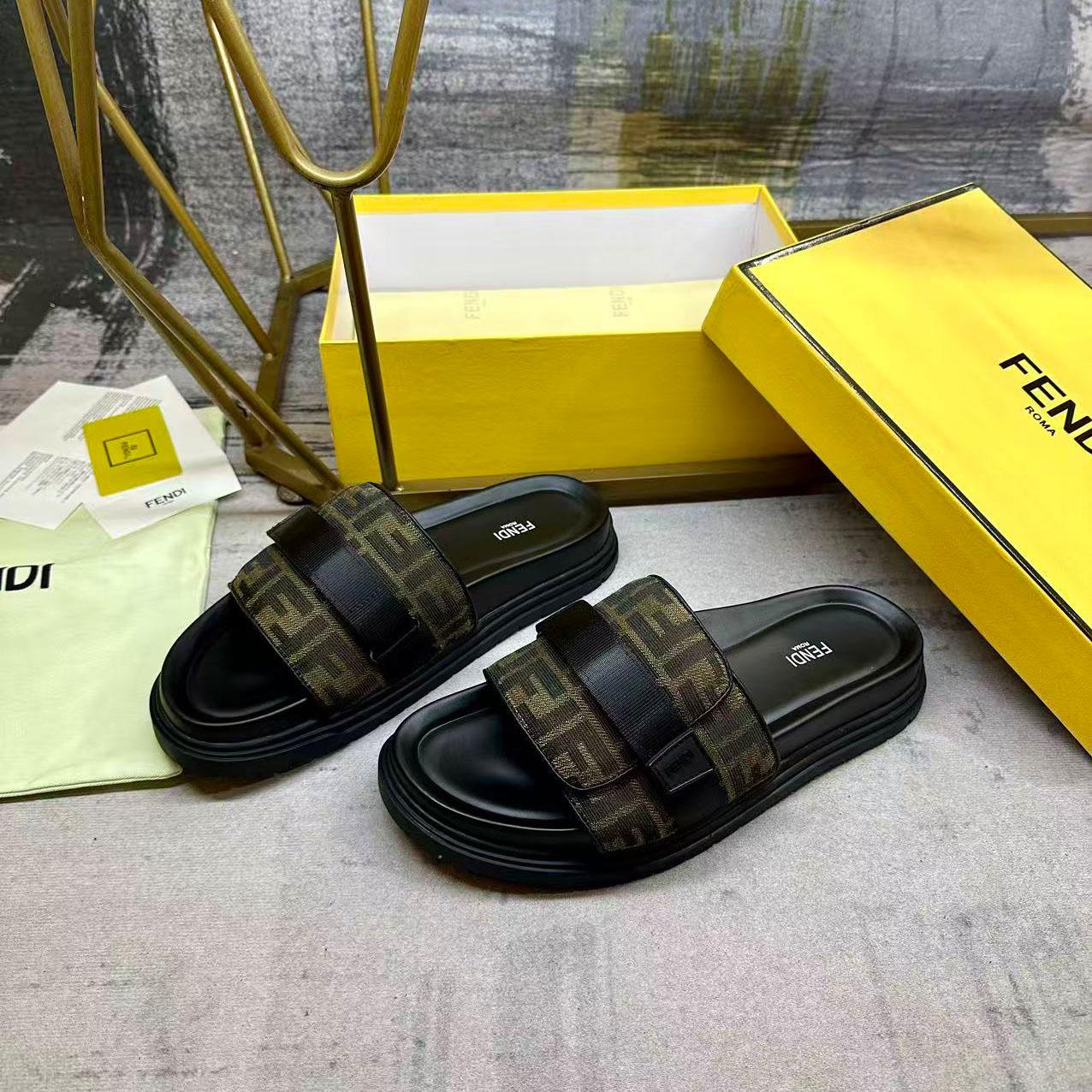 Fendi Chunky Slides - DopestKickz
