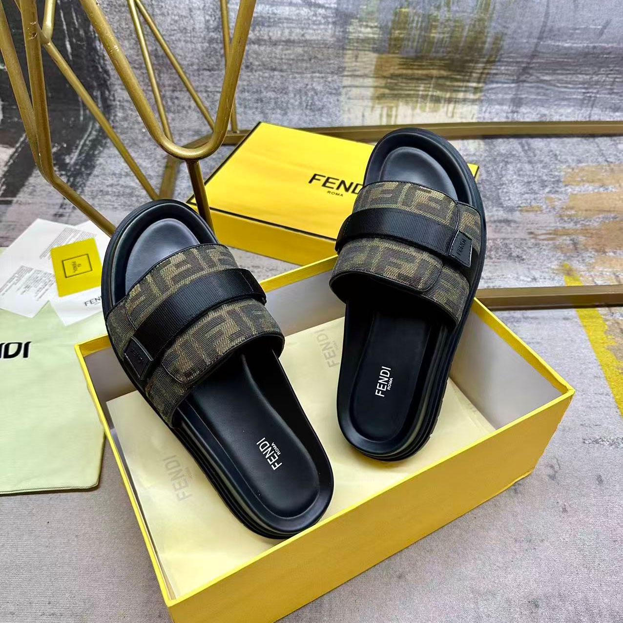Fendi Chunky Slides - DopestKickz