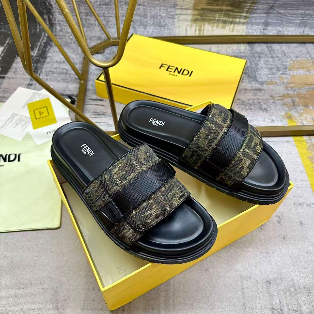 Fendi Chunky Slides - DopestKickz