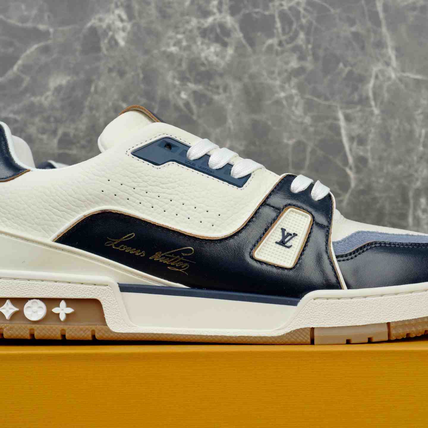 Louis Vuitton LV Trainer Sneaker 1AKB96 - DopestKickz