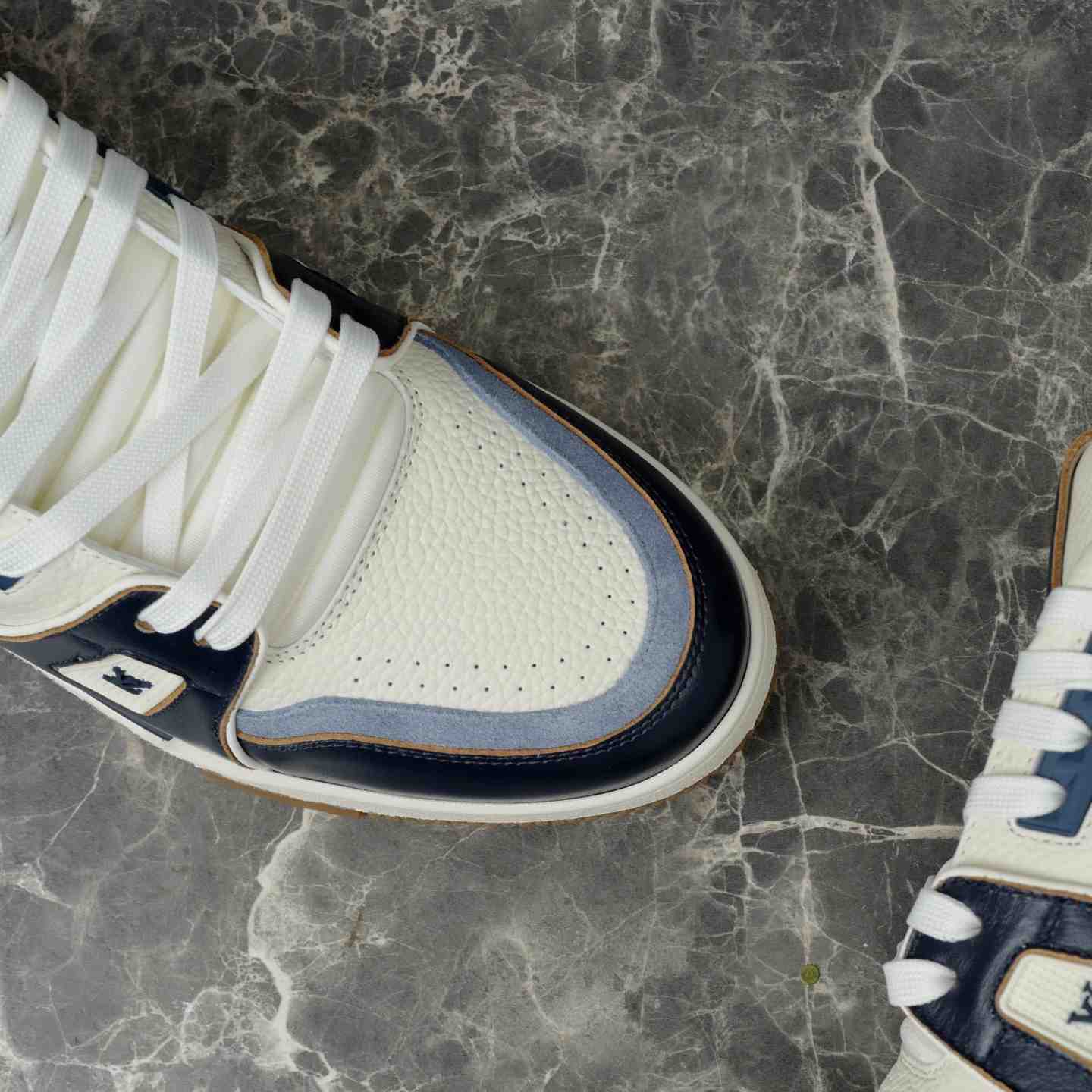 Louis Vuitton LV Trainer Sneaker 1AKB96 - DopestKickz