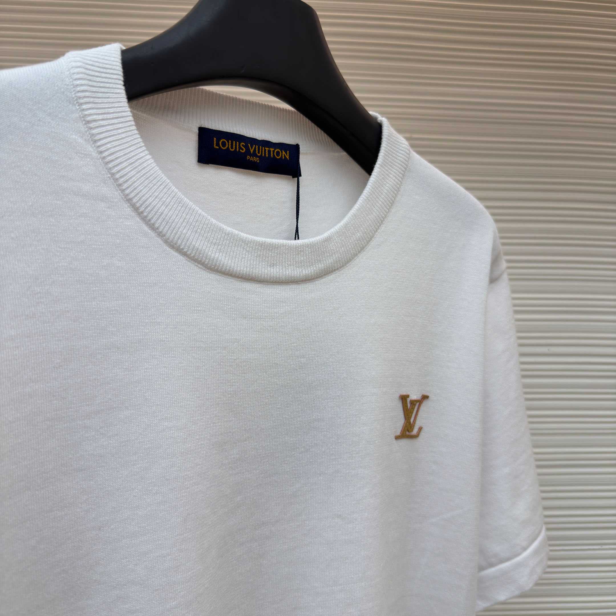 Louis Vuitton Short-Sleeved Crewneck With Signature 1AK70O - DopestKickz