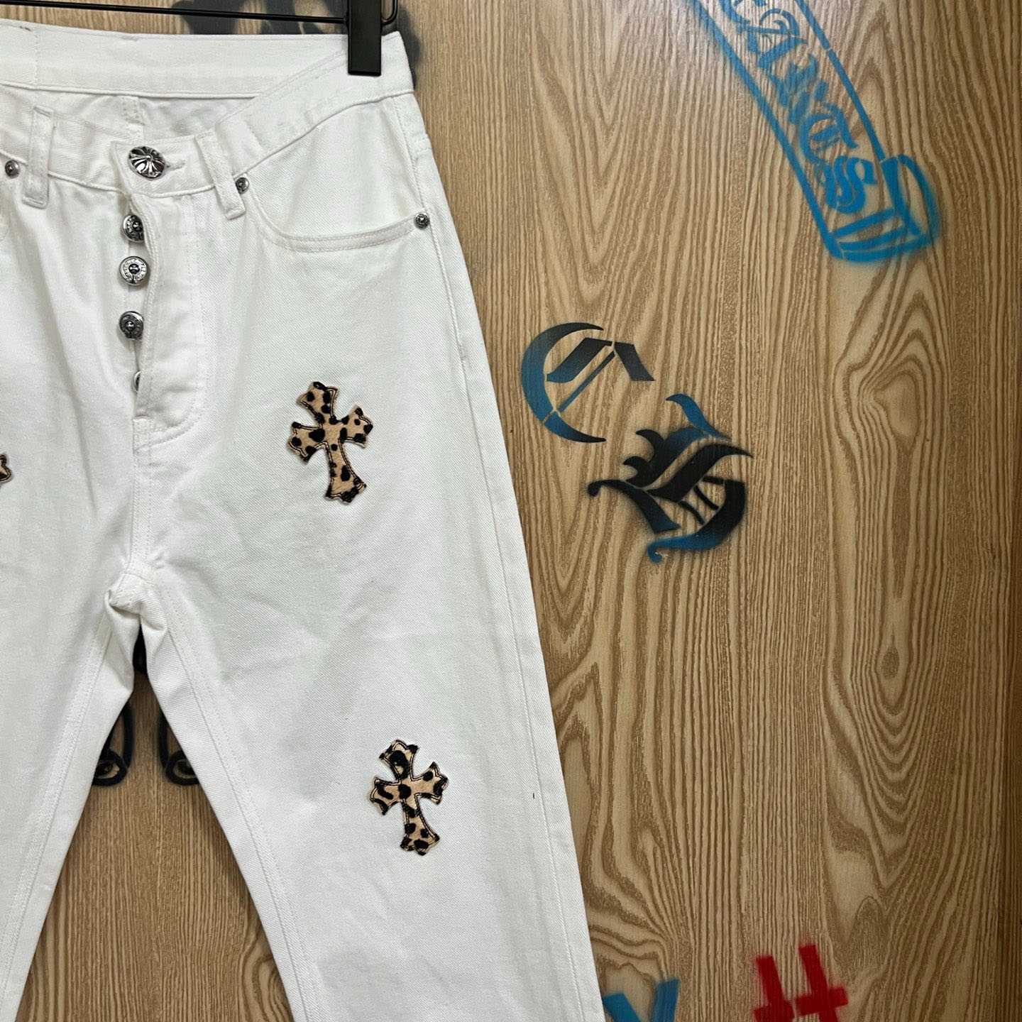 Chrome Hearts Levi's 501 Leopard Cross Patch White Jeans - DopestKickz