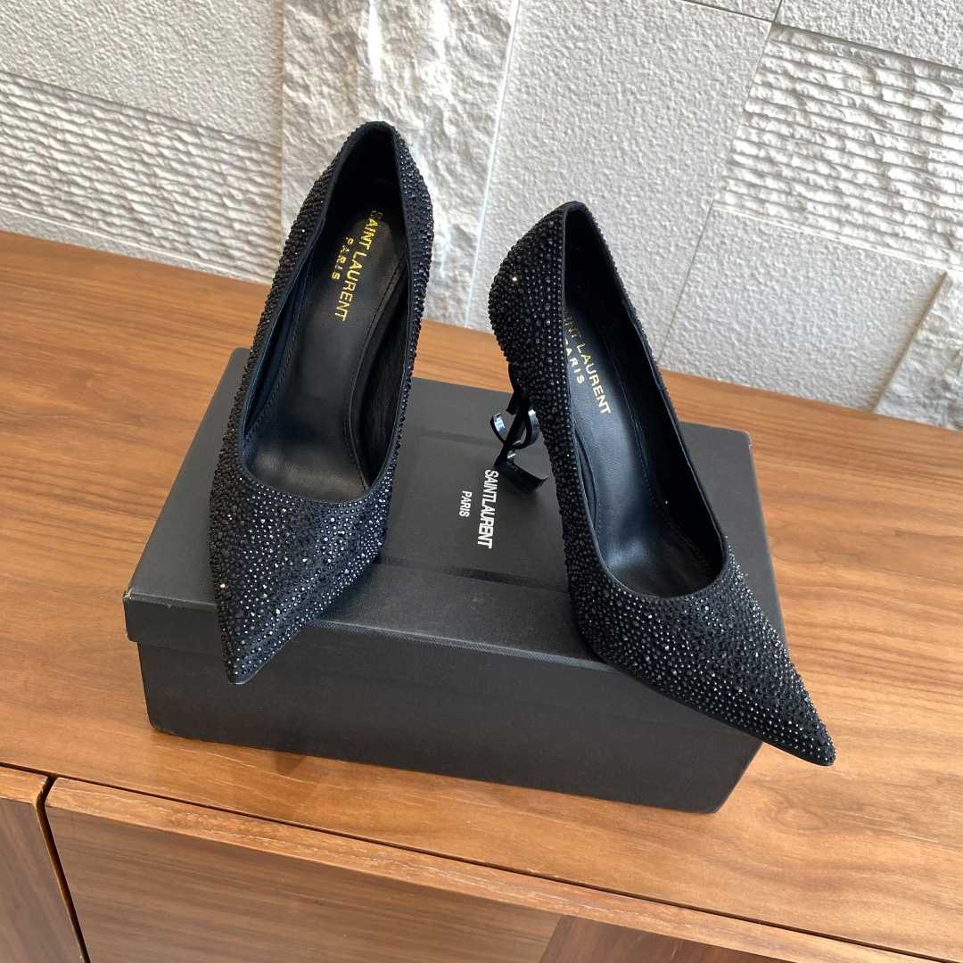 Saint Laurent Opyum Glitter Pumps - DopestKickz
