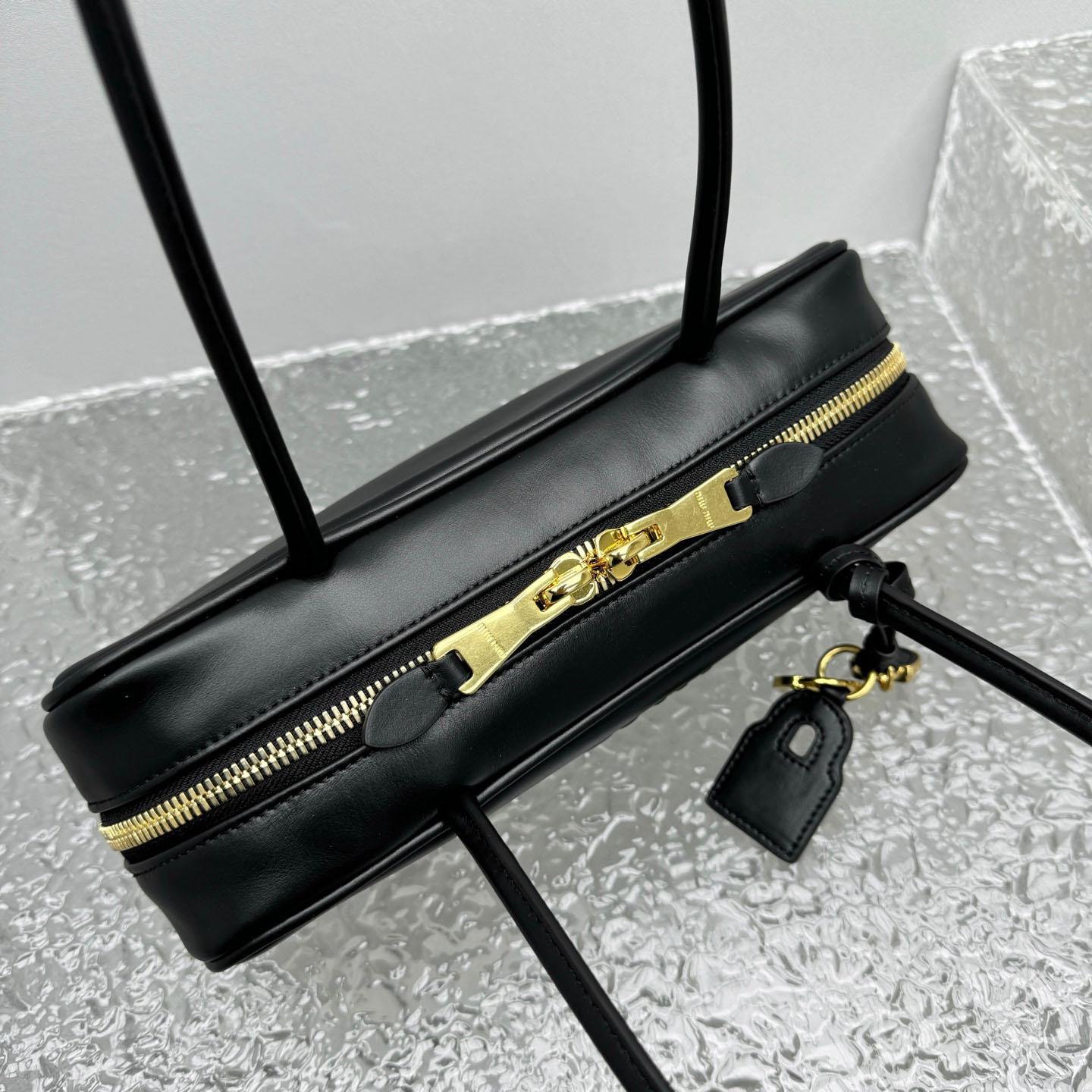 Miu Miu Beau Leather Bag - DopestKickz