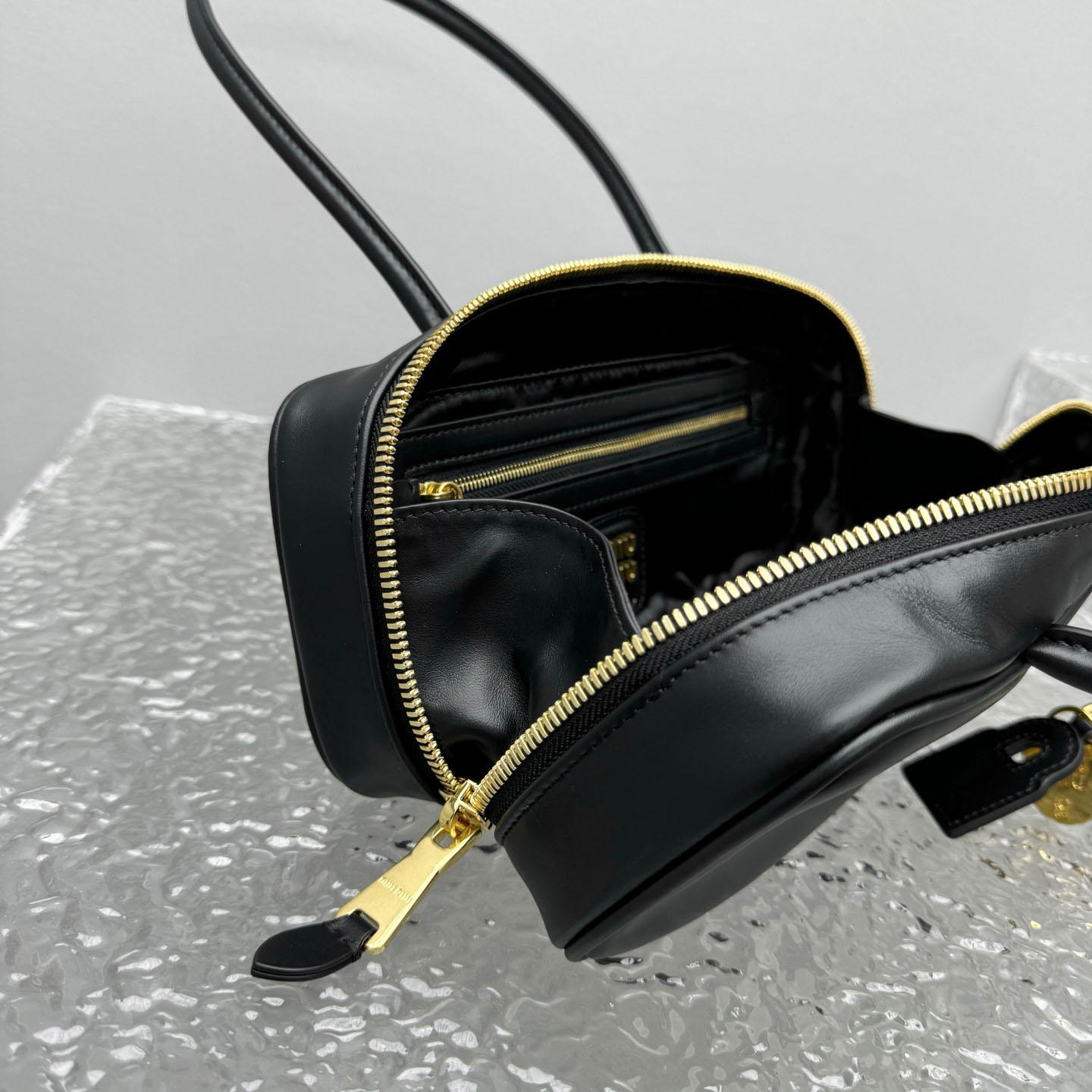 Miu Miu Beau Leather Bag - DopestKickz