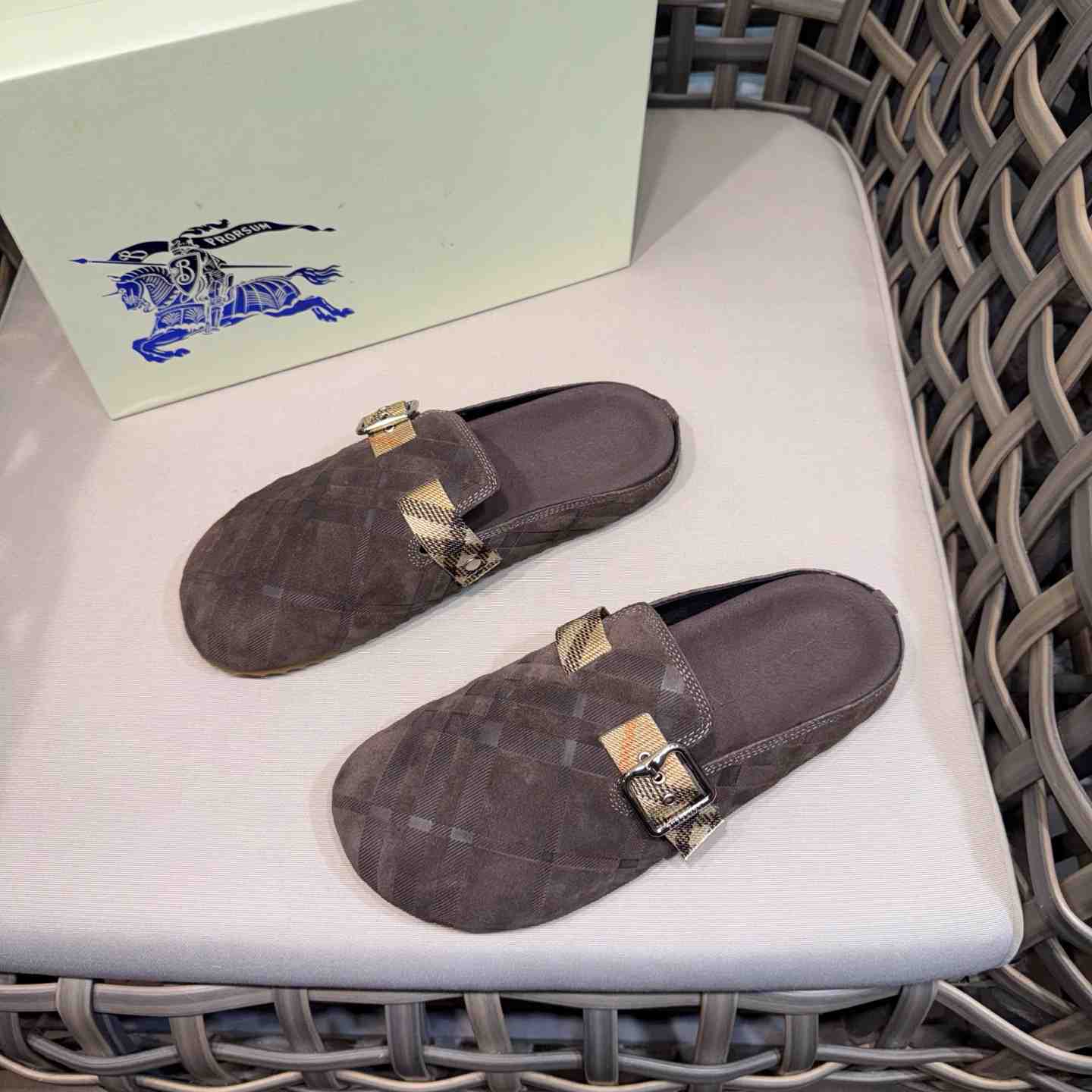 Burberry Suede Urchin Clogs - DopestKickz