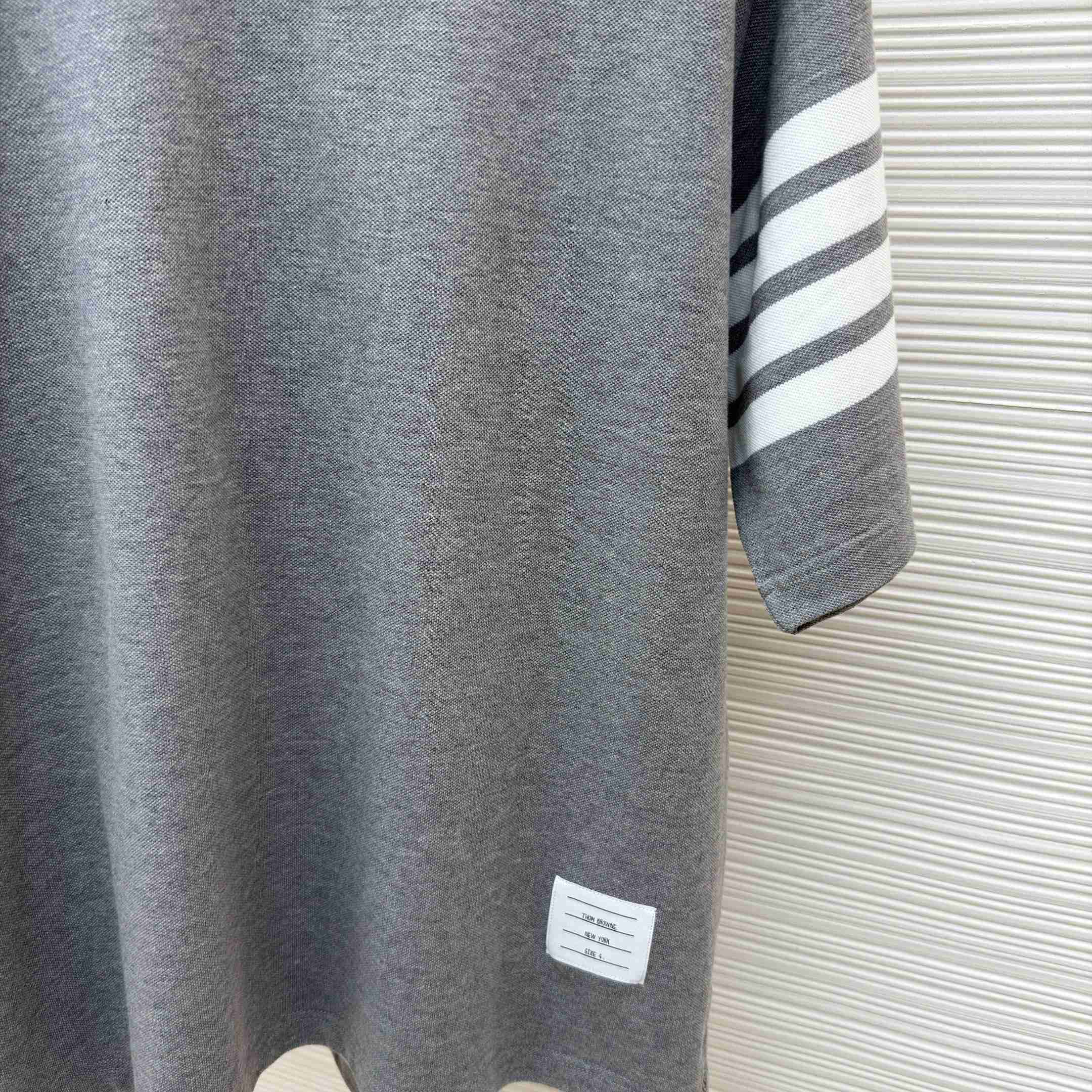 Thom Browne Cotton 4-Bar Short Sleeve T-Shirt - DopestKickz