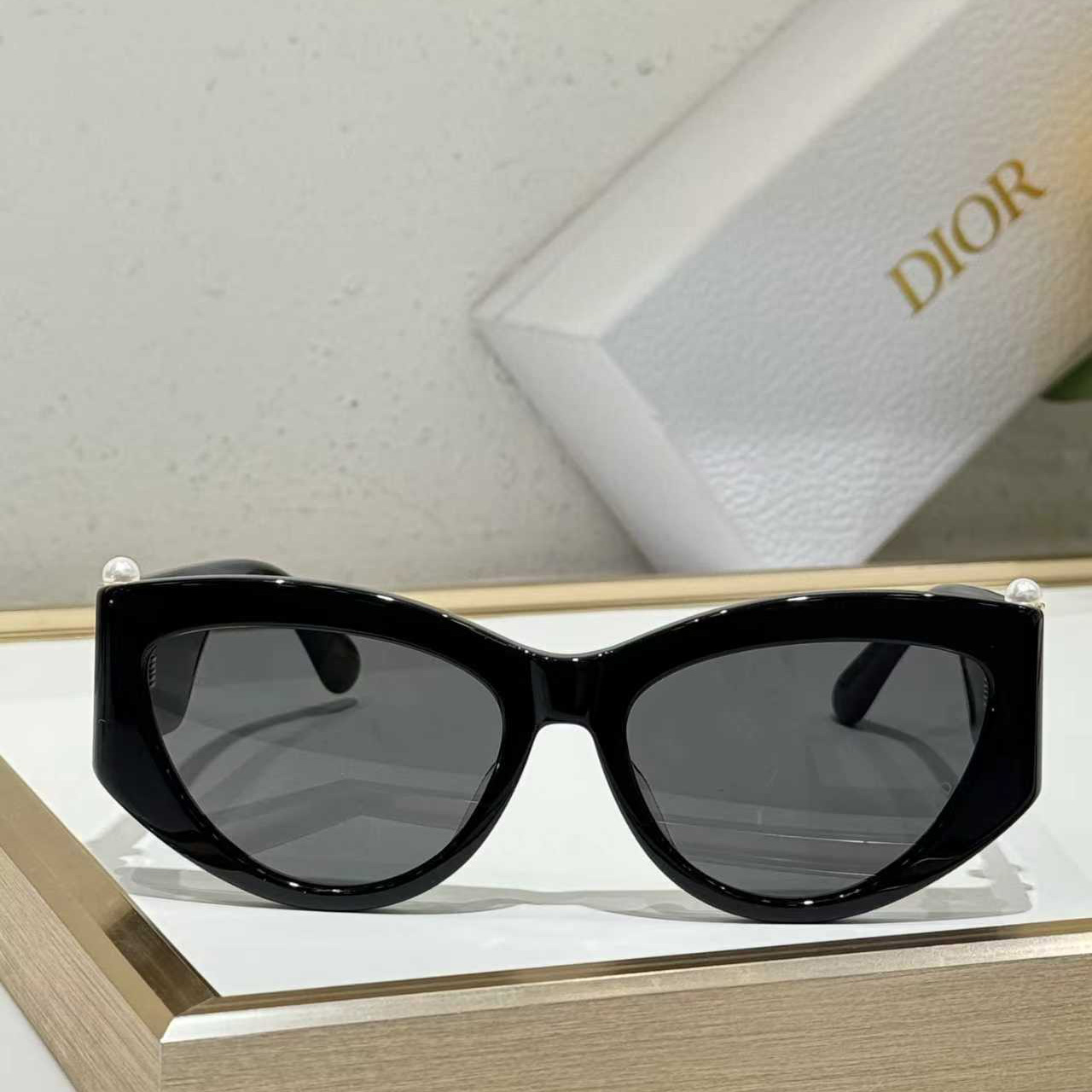 Dior Tribales B1F  - DopestKickz