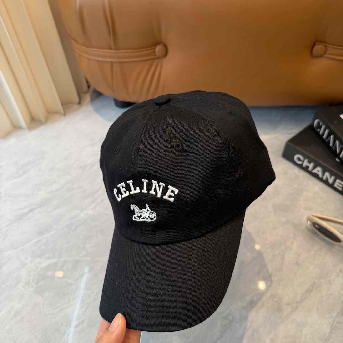 Celine Richelieu Cap IN Cotton Twill - DopestKickz