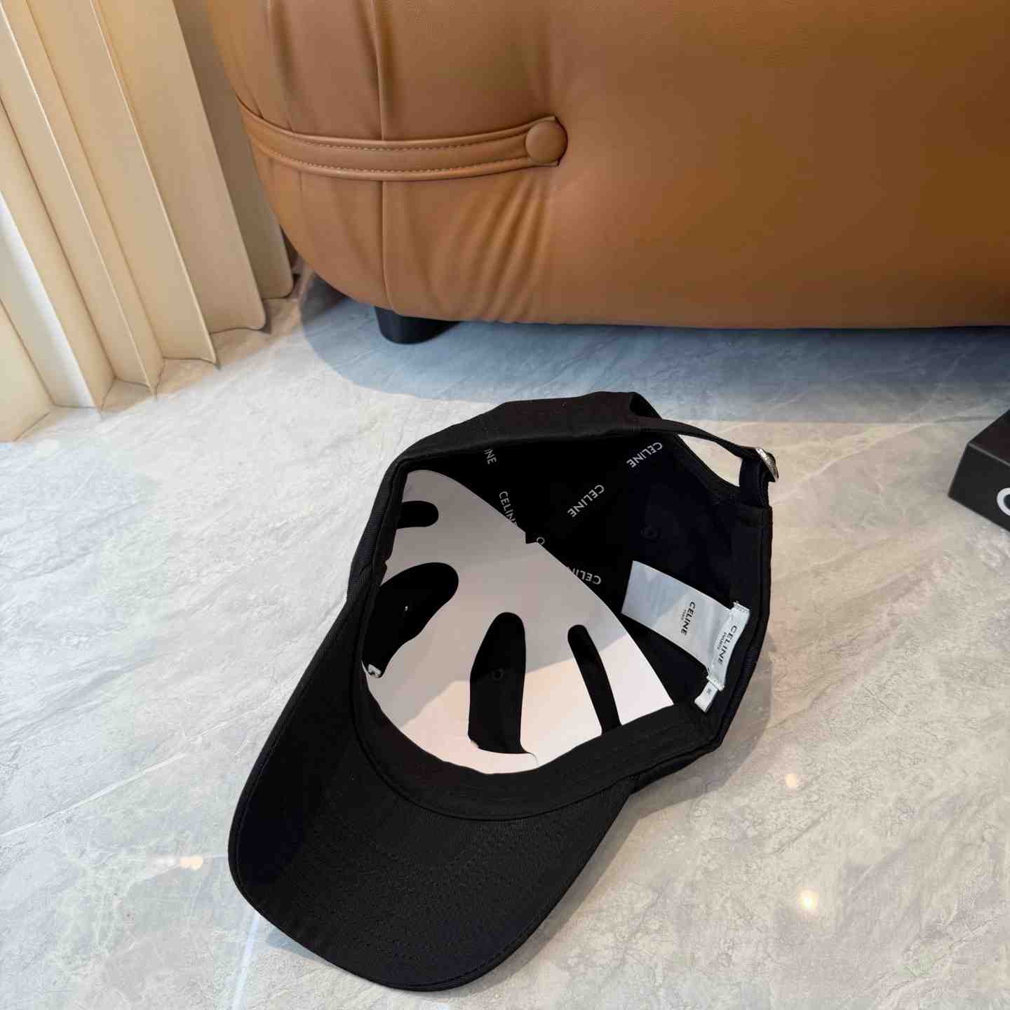 Celine Richelieu Cap IN Cotton Twill - DopestKickz