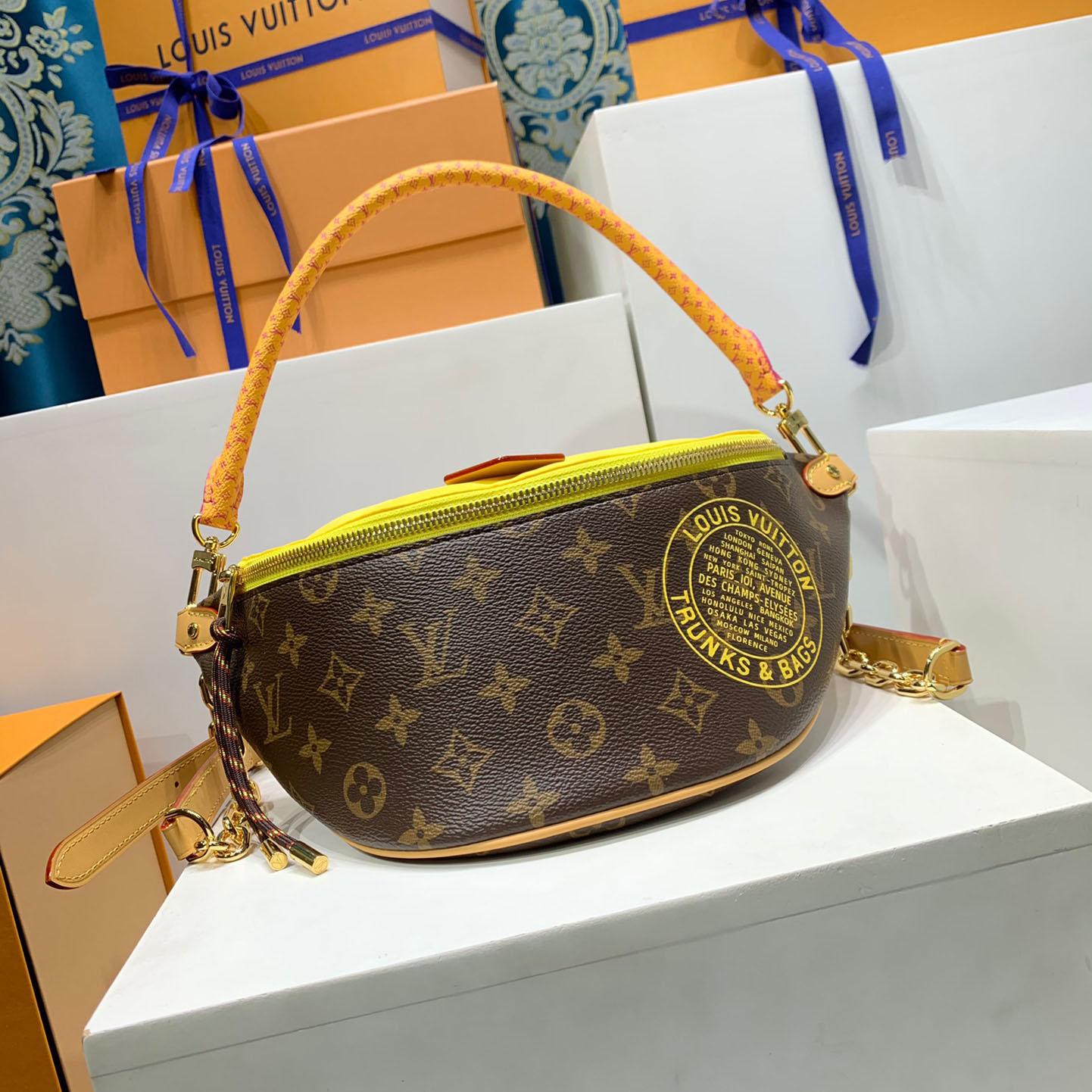 Louis Vuitton Bumbag M27237 - DopestKickz