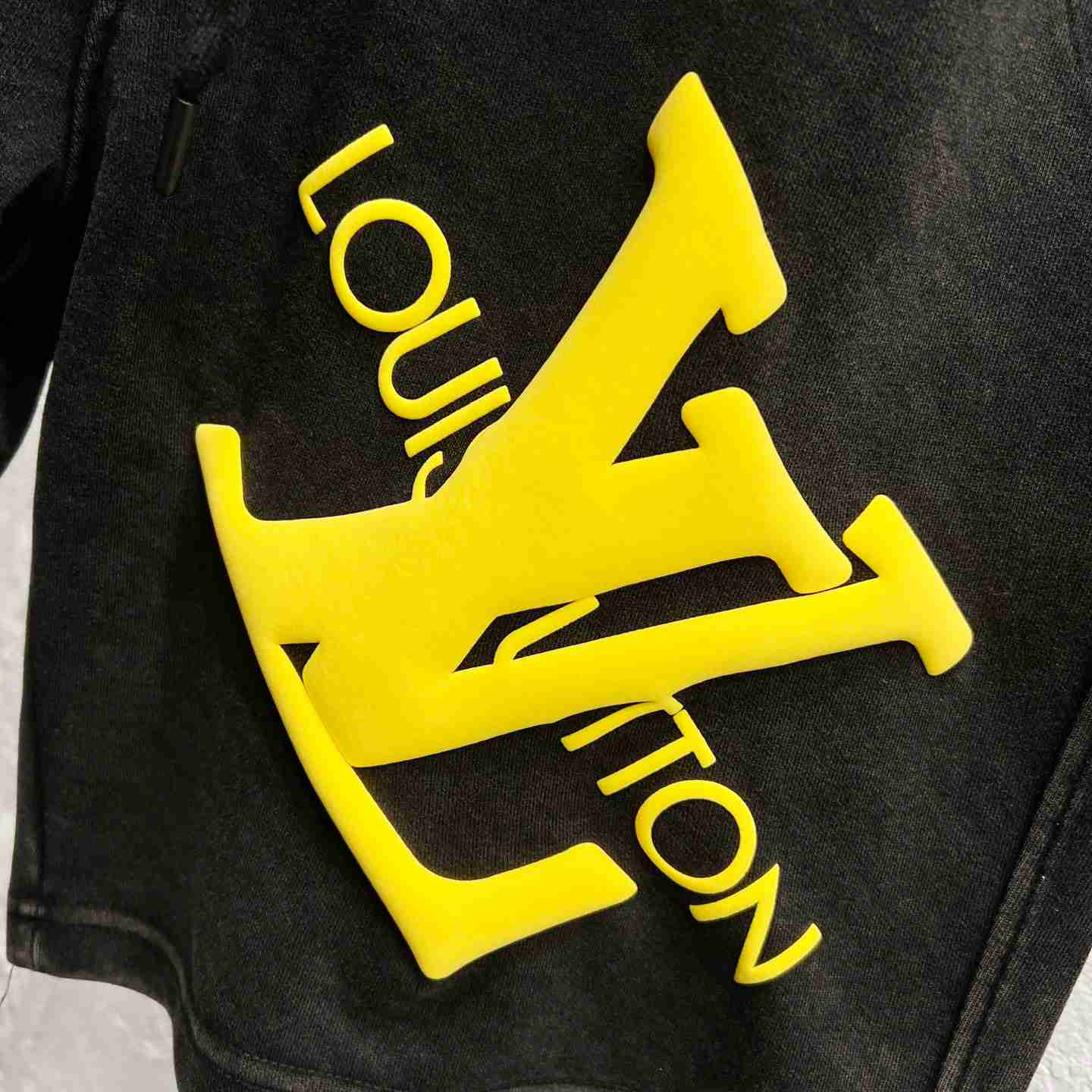 Louis Vuitton Shorts    - DopestKickz