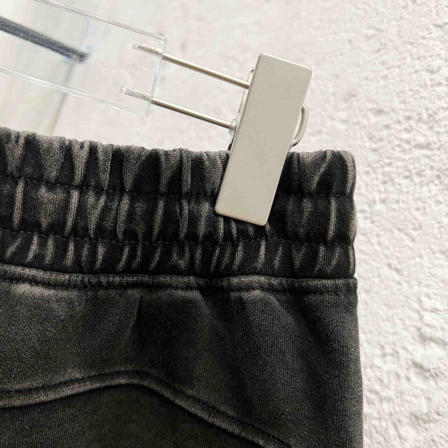 Louis Vuitton Shorts    - DopestKickz