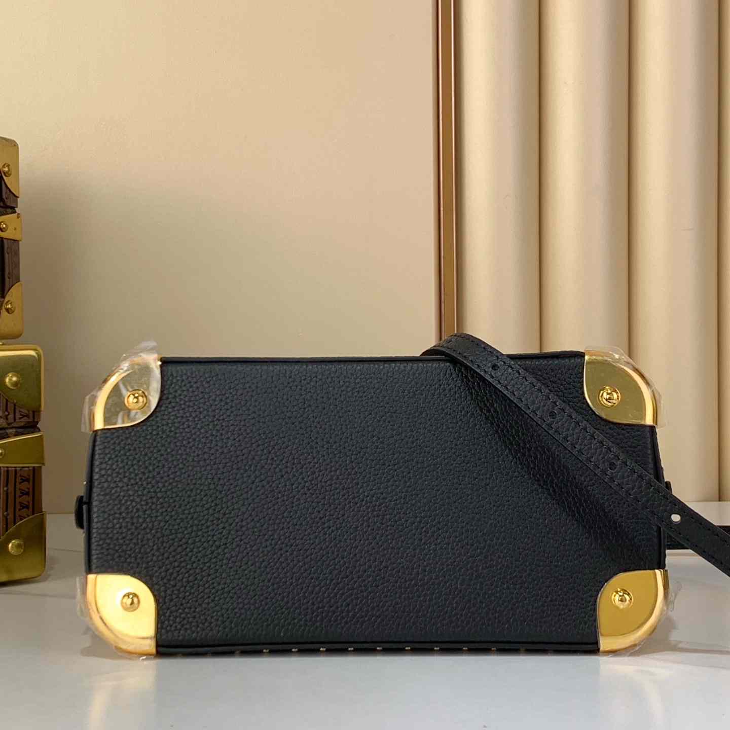 Louis Vuitton Alma Trunk BB M29445 - DopestKickz