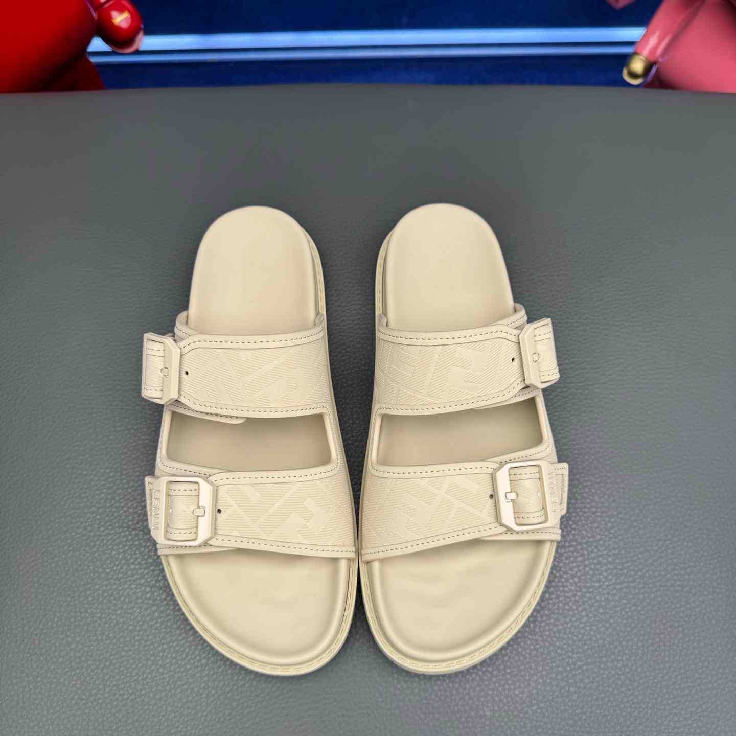 Fendi Feel Logo Sandals - DopestKickz