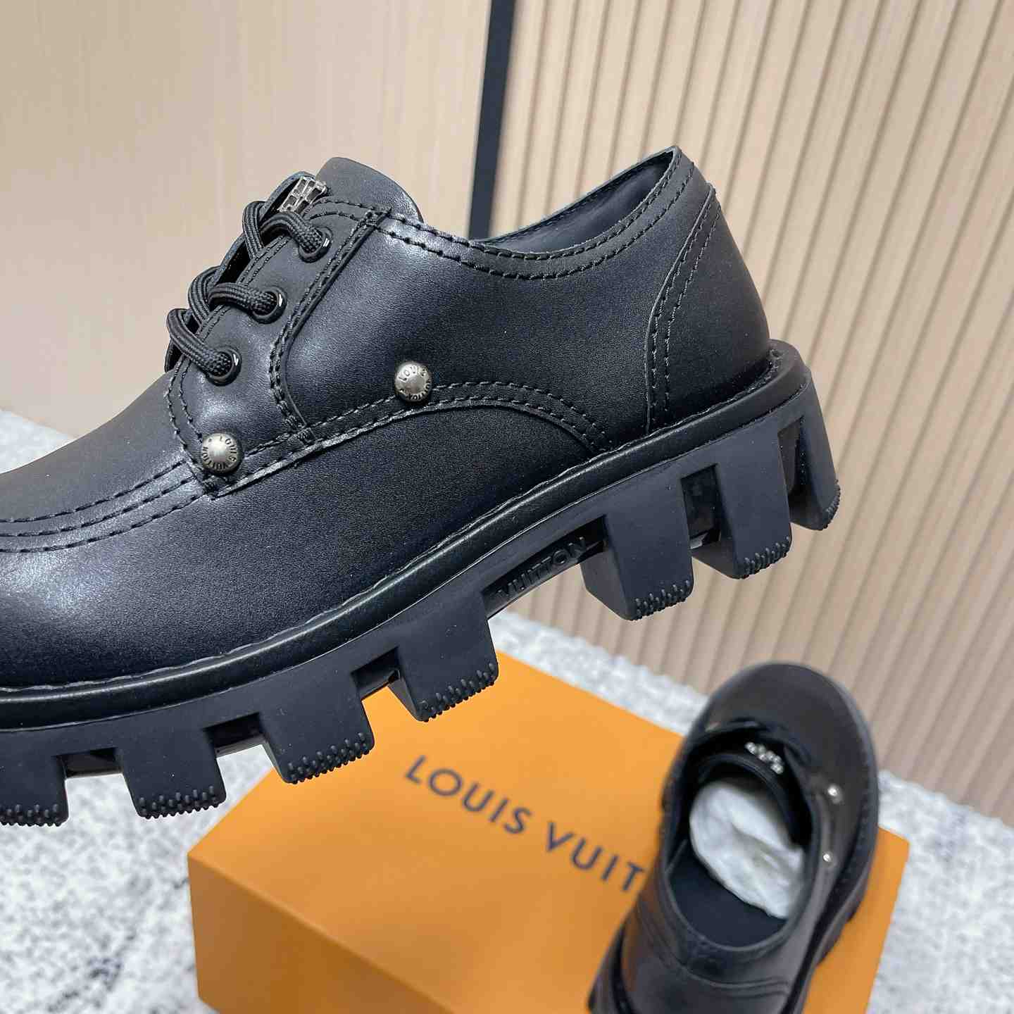 Louis Vuitton LV Checker Derby 1ACN3W - DopestKickz