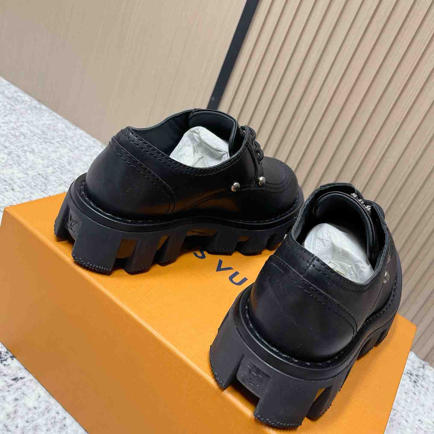 Louis Vuitton LV Checker Derby 1ACN3W - DopestKickz
