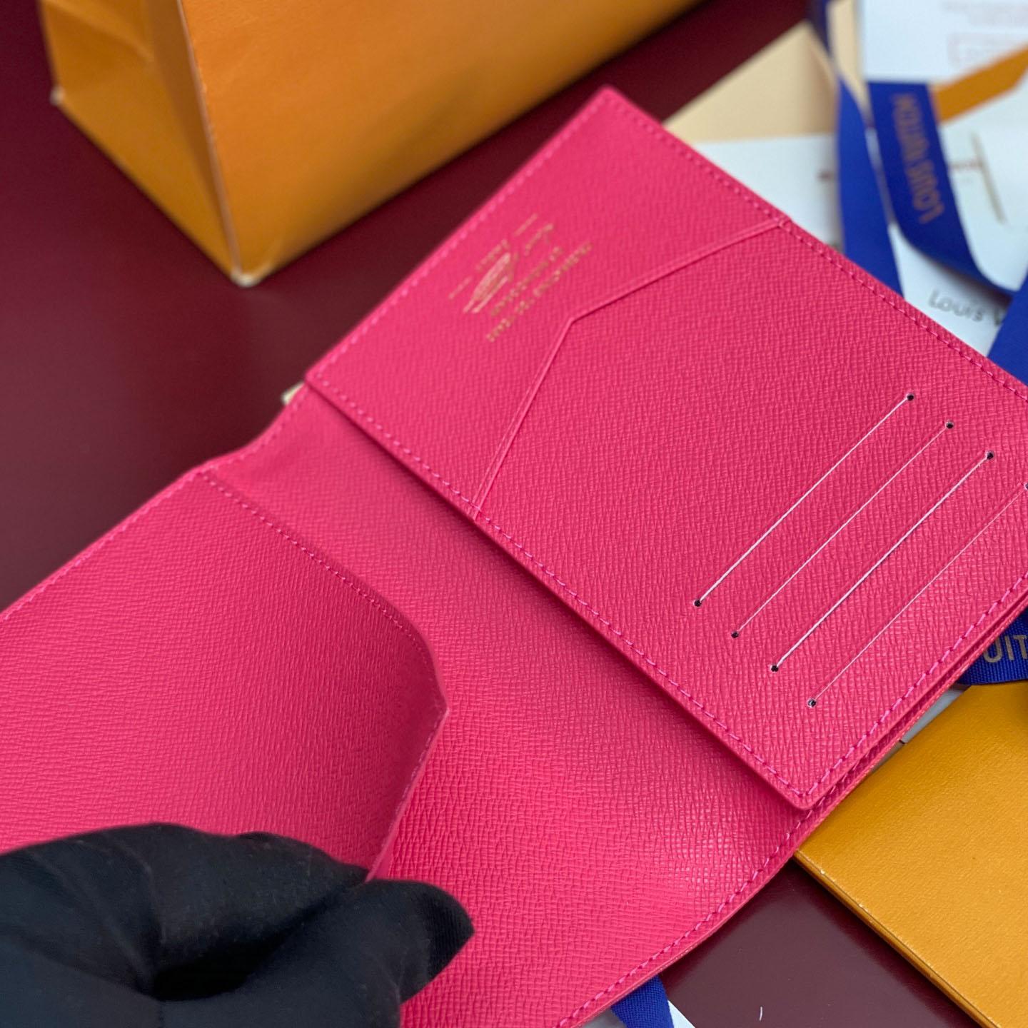 Louis Vuitton Passport Cover   M27615 - DopestKickz