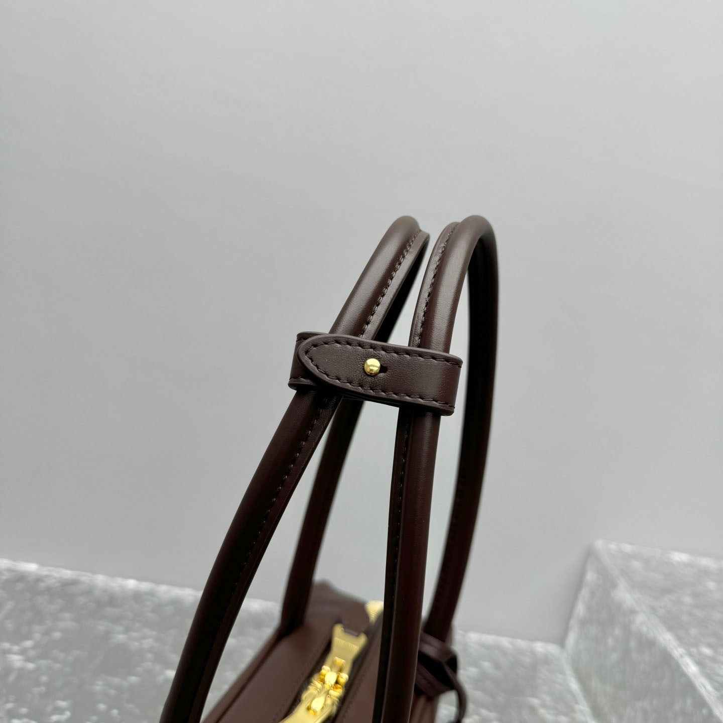 Miu Miu Beau Leather Bag - DopestKickz