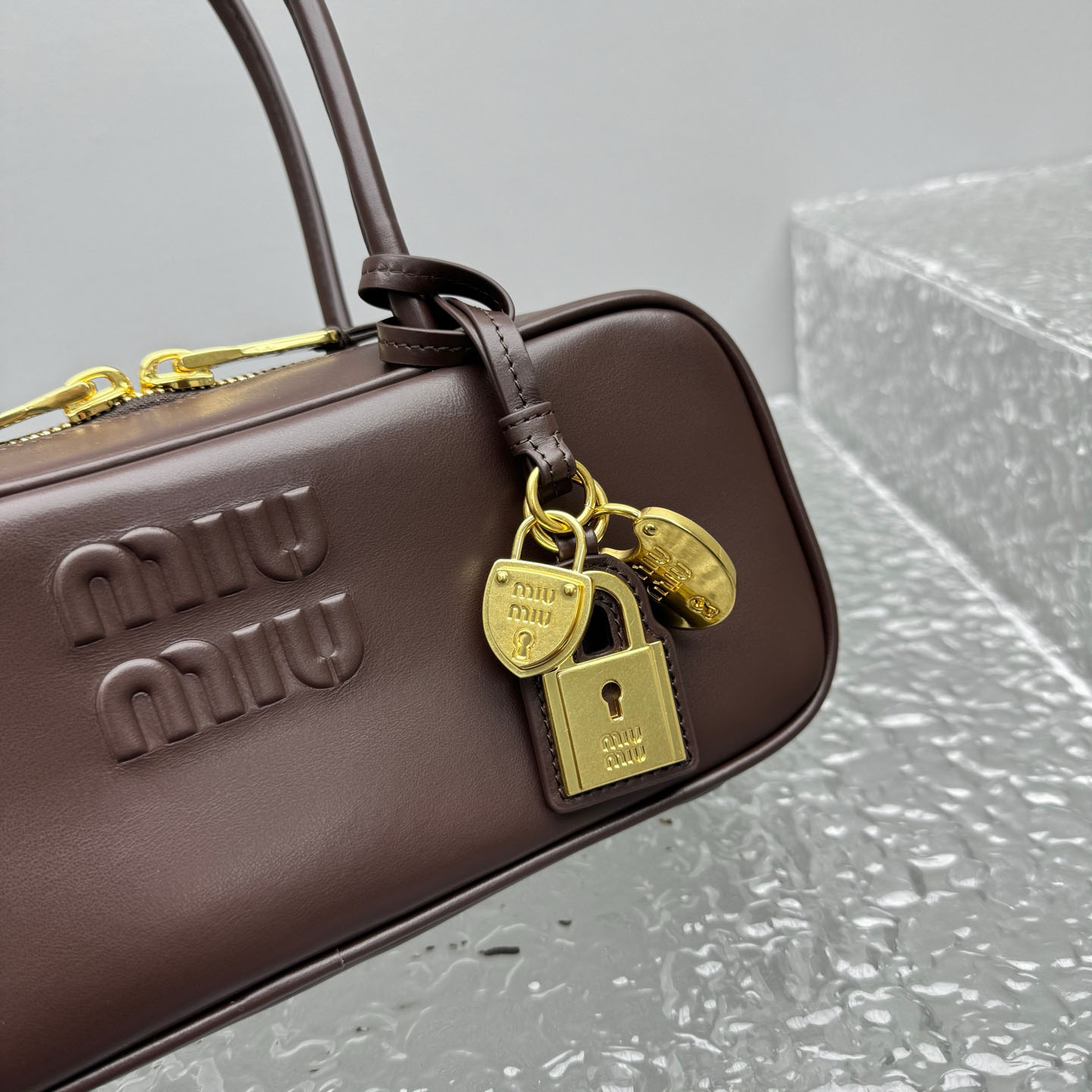 Miu Miu Beau Leather Bag - DopestKickz