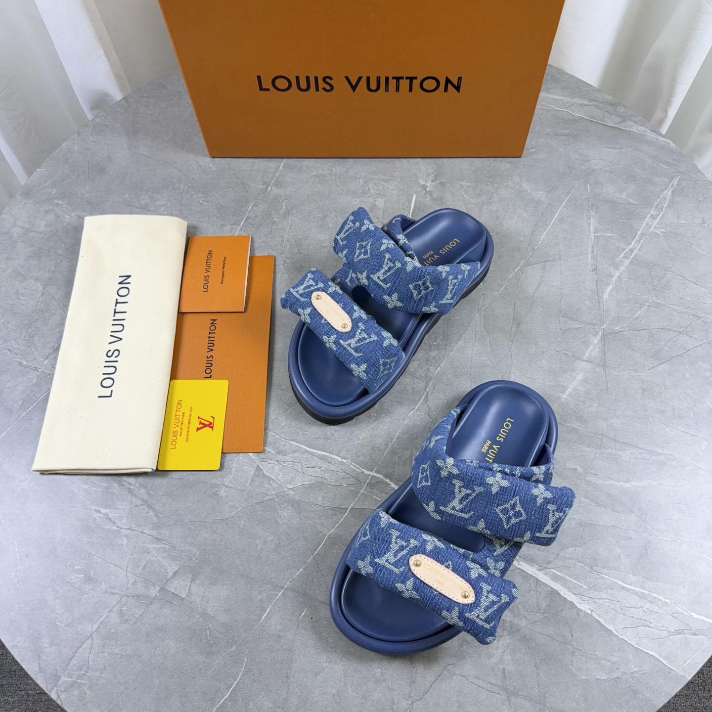 Louis Vuitton Pool Pillow Comfort Mule 1AJN80 - DopestKickz