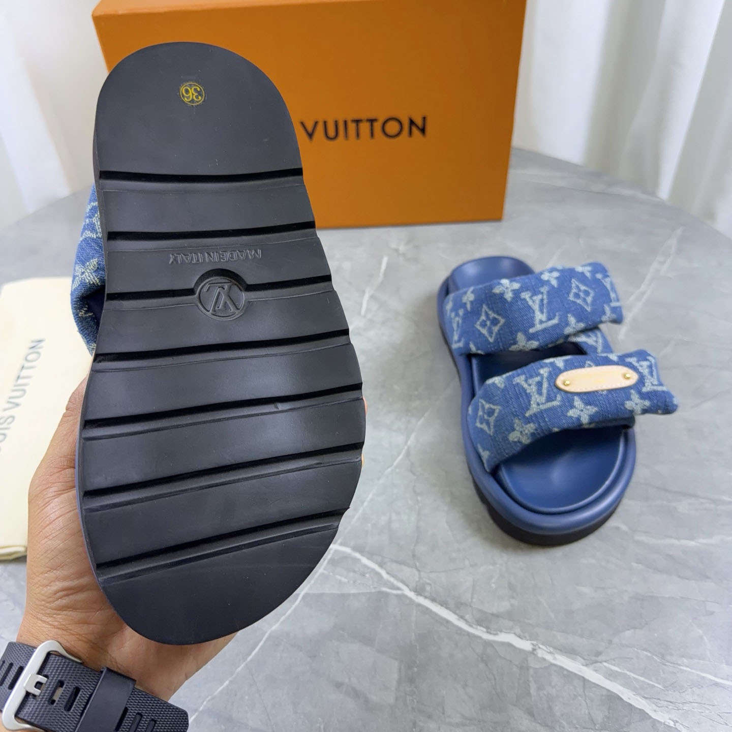 Louis Vuitton Pool Pillow Comfort Mule 1AJN80 - DopestKickz