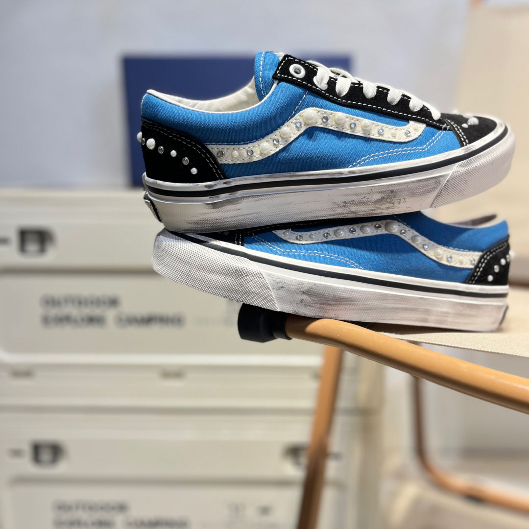 Vans Premium Old Skool Shoes - DopestKickz