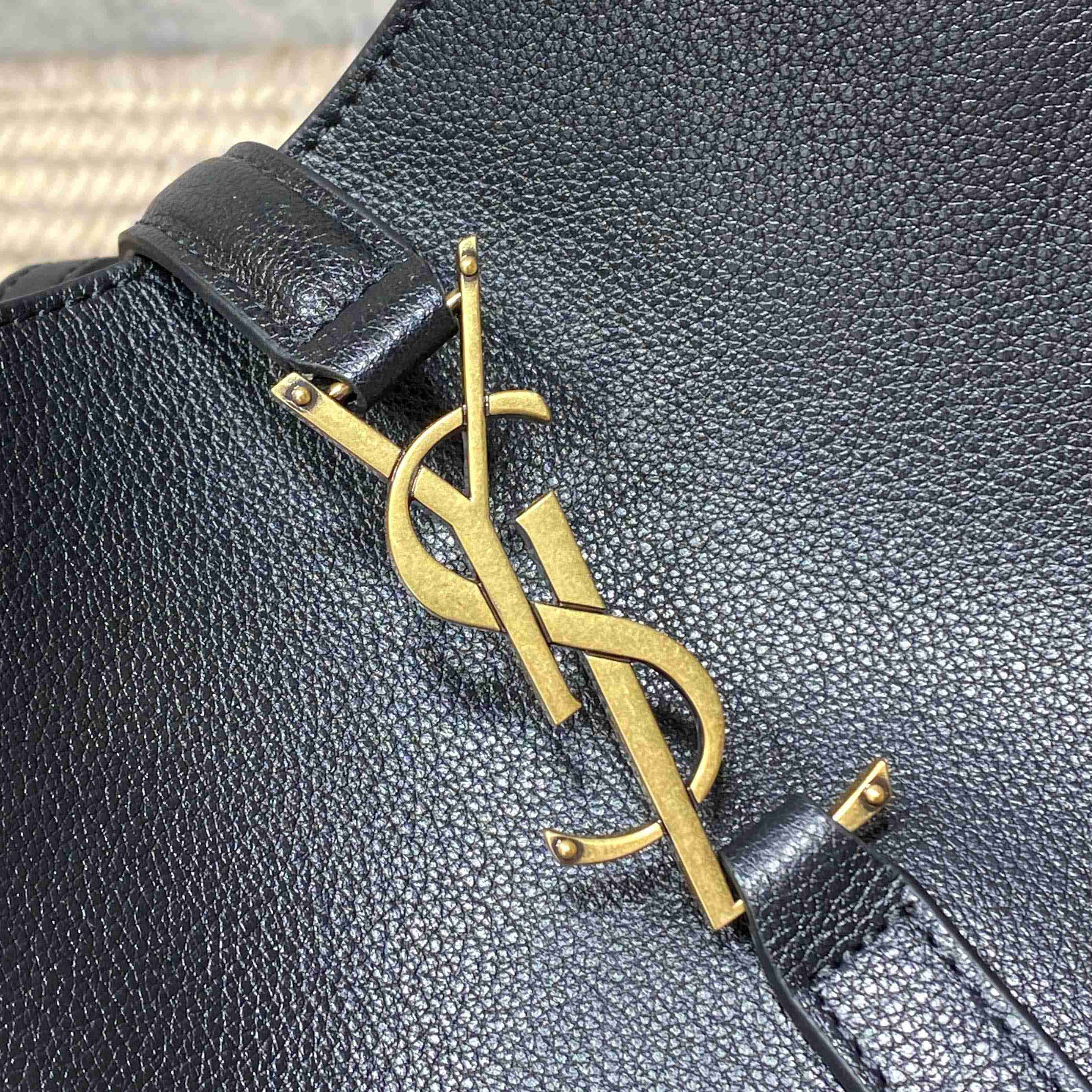 Saint Laurent LE 5 À 7 Supple Small In Grained Leather - DopestKickz
