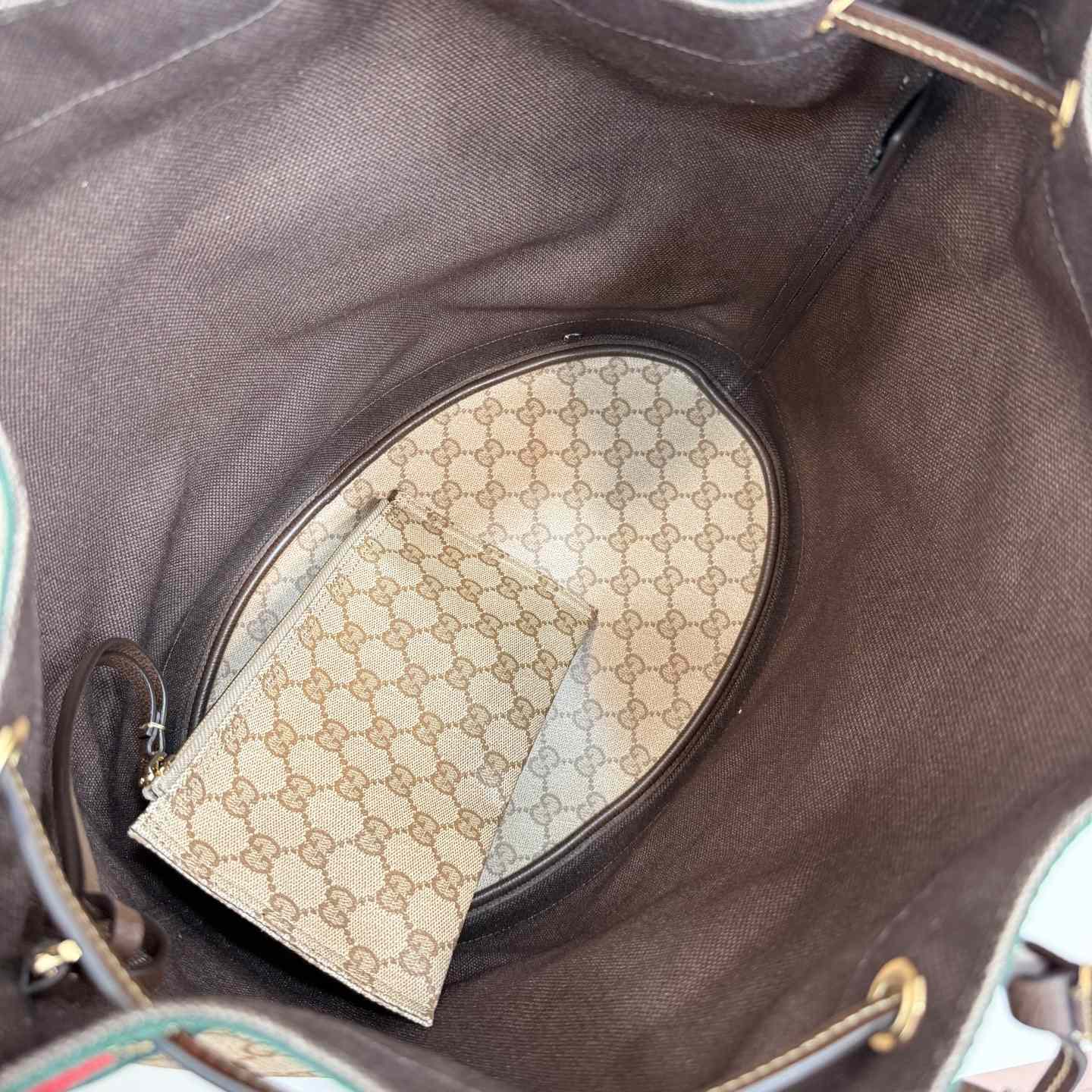 Gucci Venice Large Bucket Bag - DopestKickz