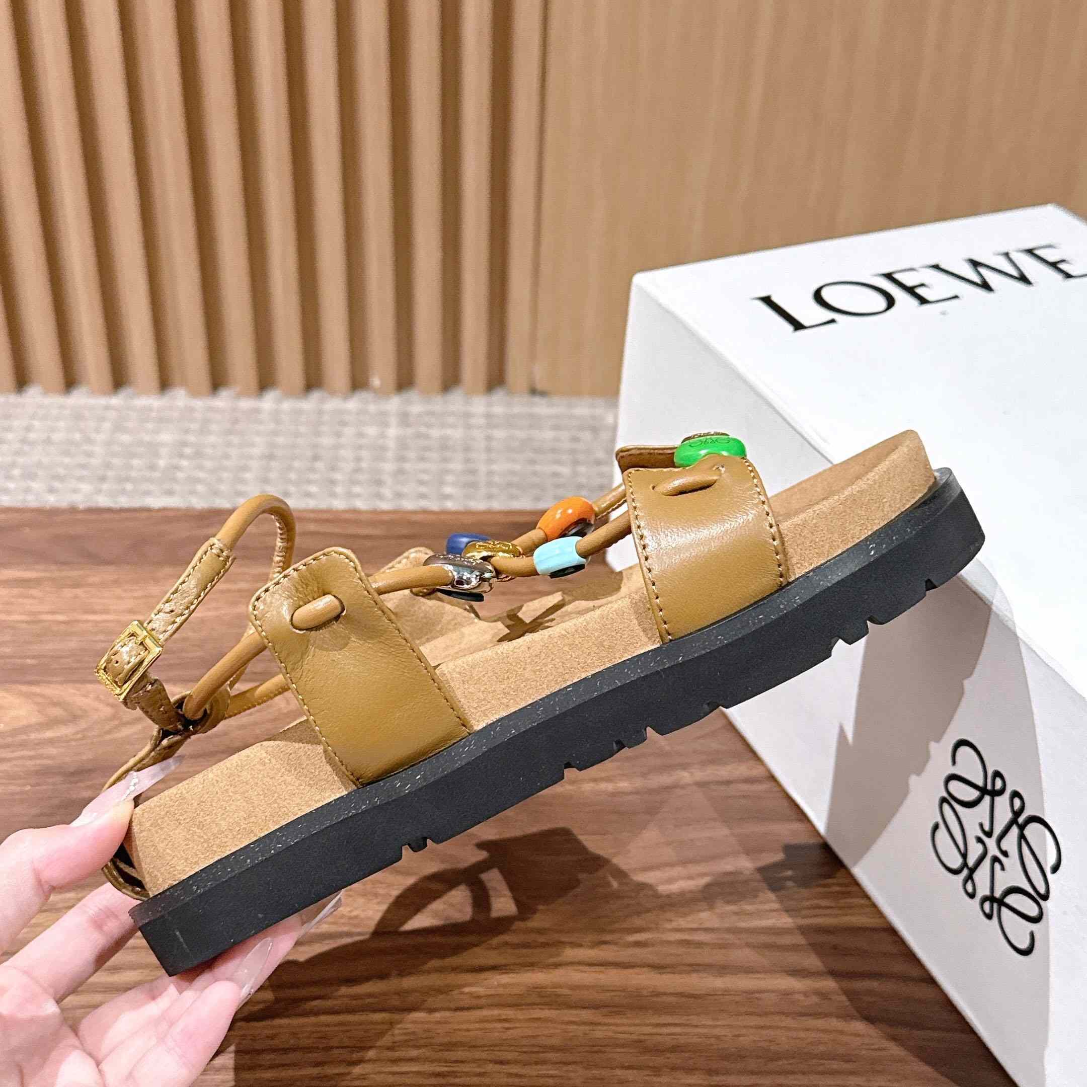 Loewe Pebble Beads Fussbett Sandal - DopestKickz