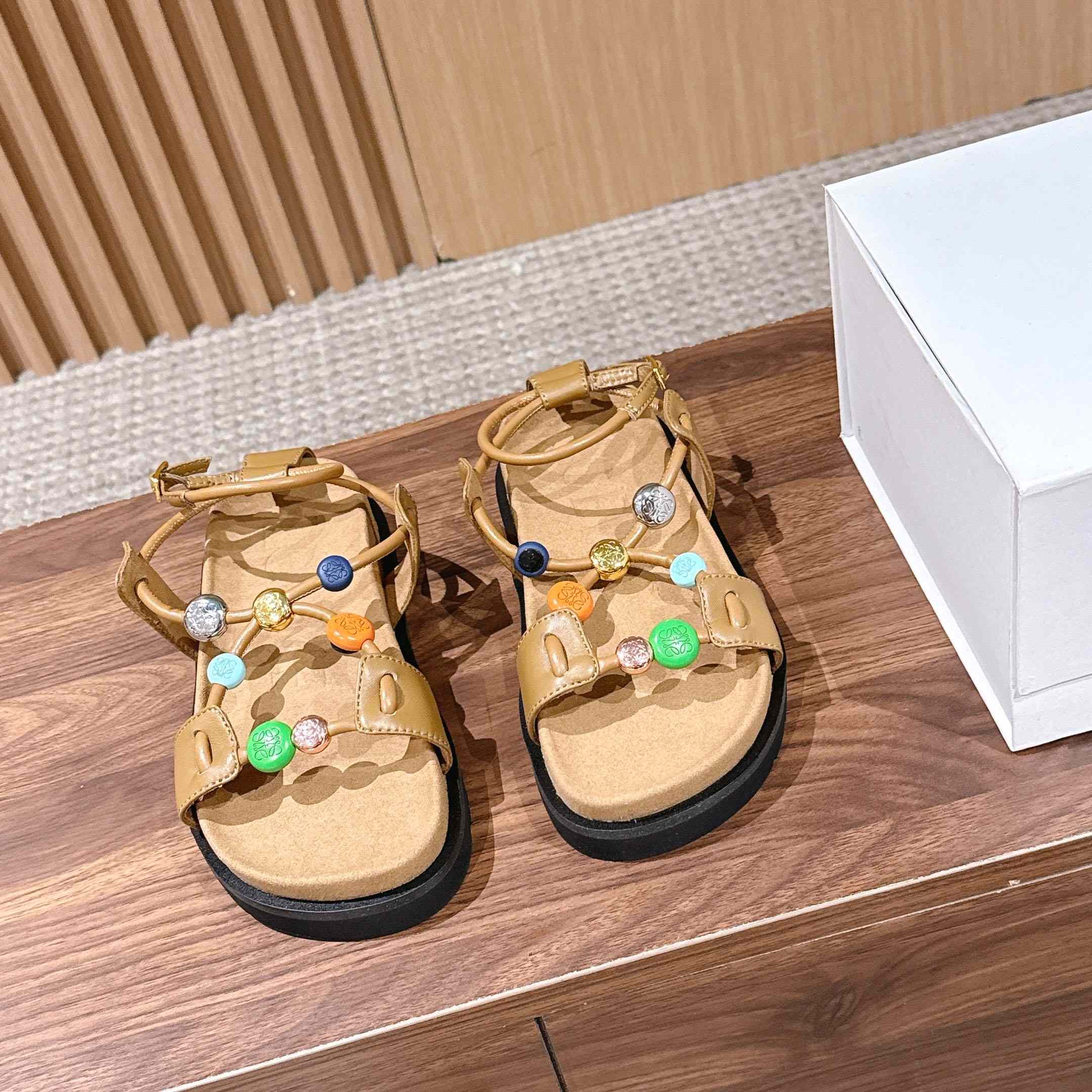 Loewe Pebble Beads Fussbett Sandal - DopestKickz